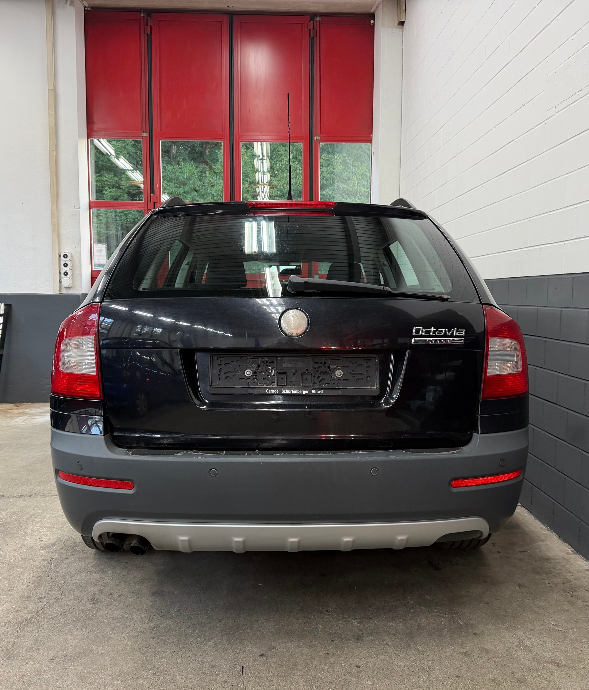 SKODA Octavia Combi 1.8 TSI Scout 4x4 //NEU AB MFK!-image-6