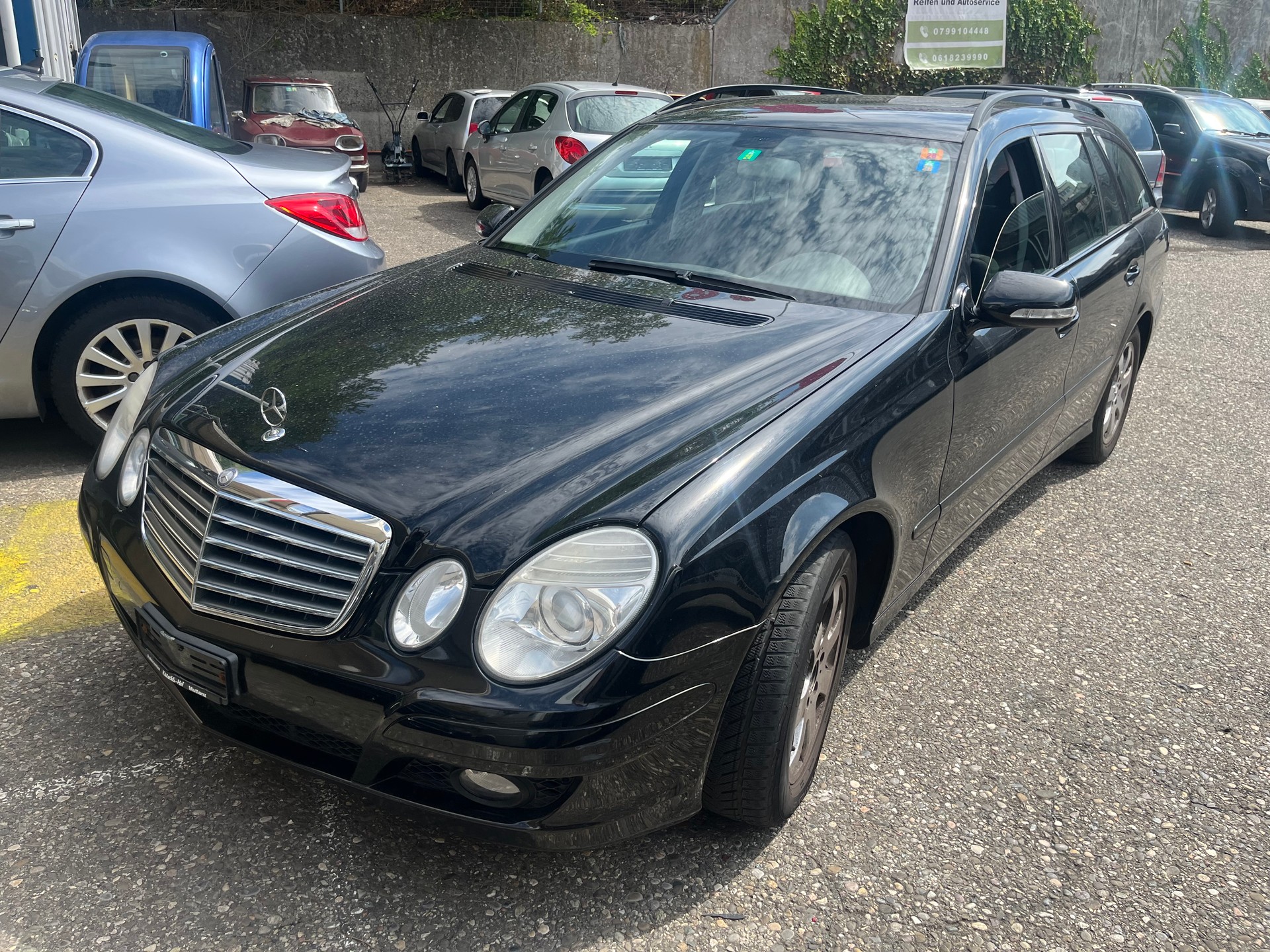 MERCEDES-BENZ E 280 Avantgarde-image-0