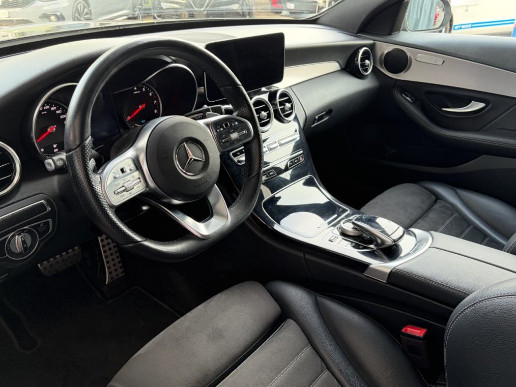 MERCEDES-BENZ C 200 T AMG Line-image-3