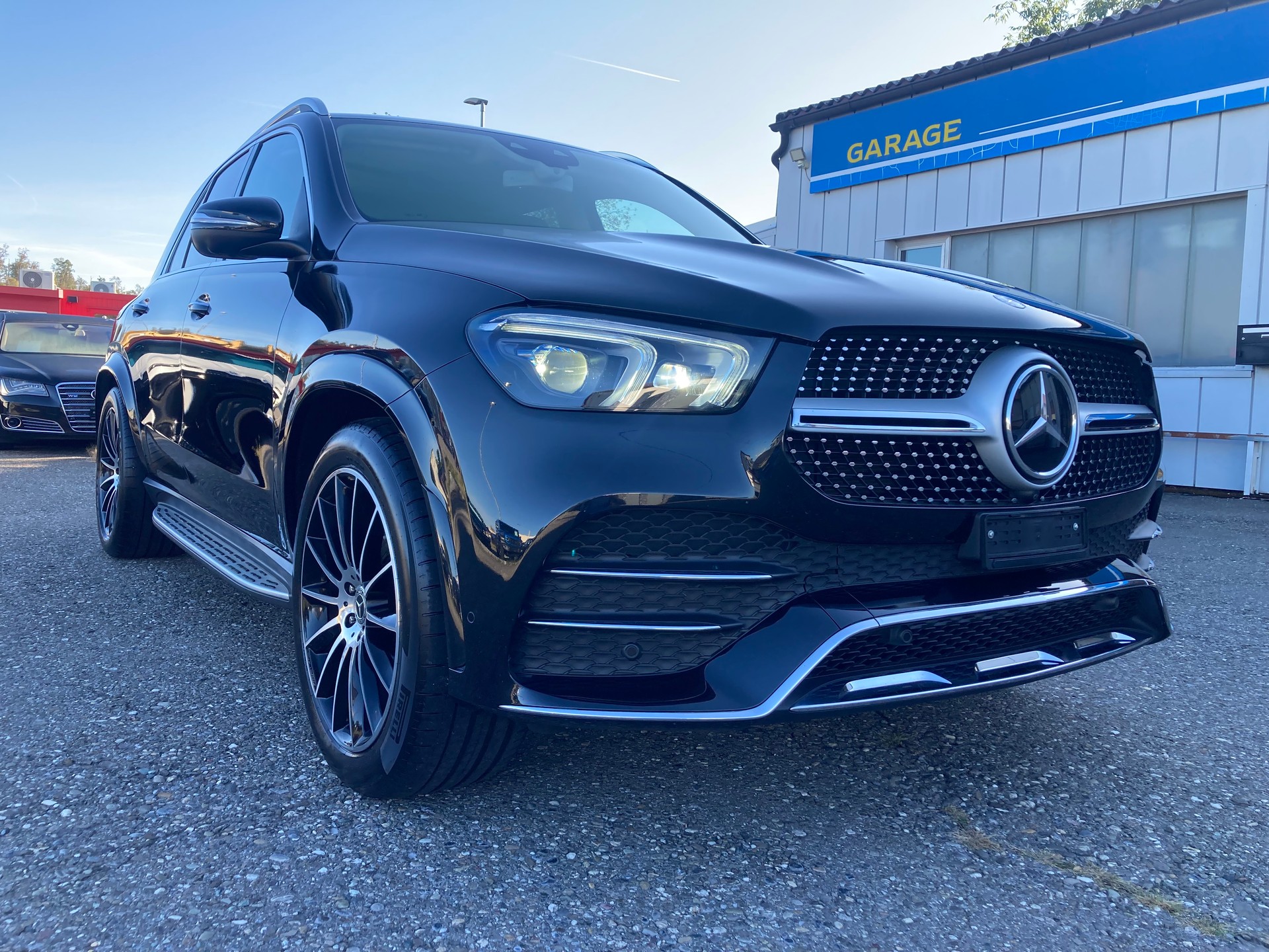 MERCEDES-BENZ GLE 300 d 4Matic AMG Line 9G-Tronic-image-2