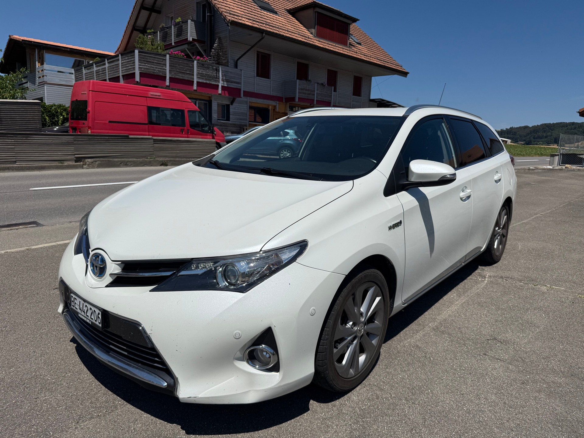 TOYOTA 1.8 HSD Sol-image-3