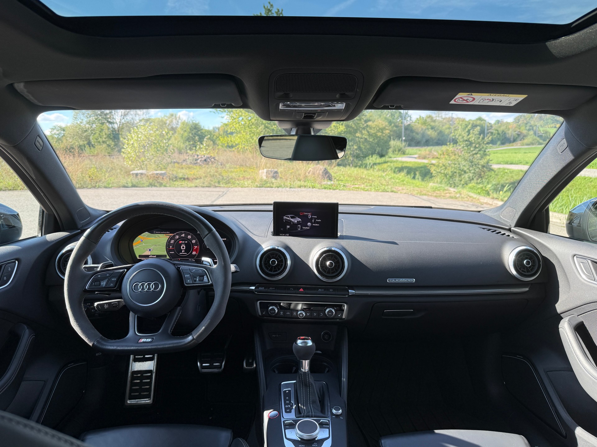 AUDI RS3 2.5 TFSI quattro S-Tronic-image-7