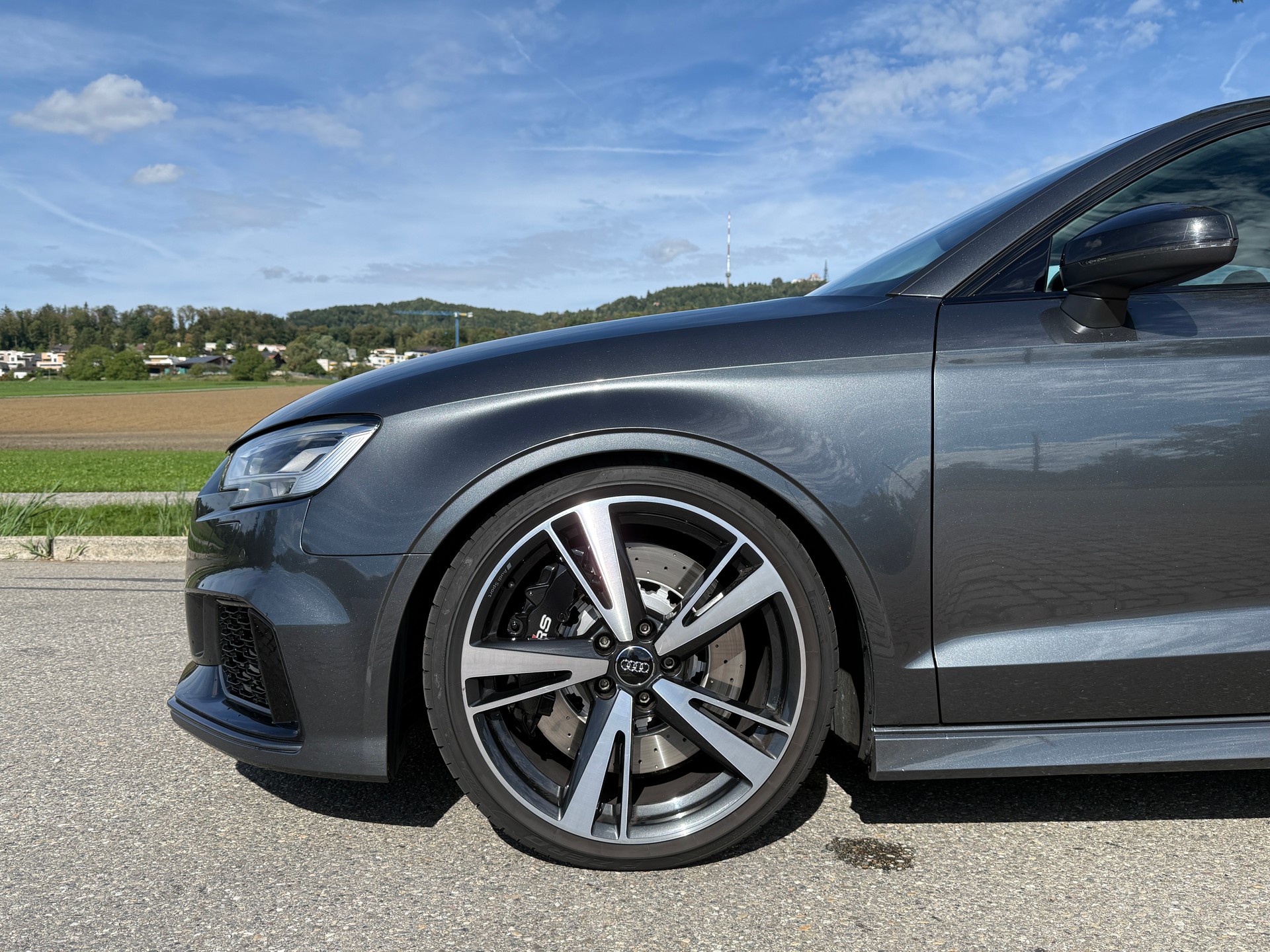 AUDI RS3 2.5 TFSI quattro S-Tronic-image-4