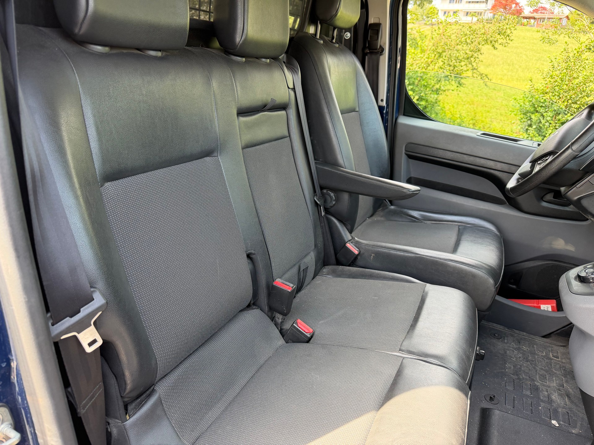 CITROEN Jumpy 2.0 BlueHDi 180 S&S M Komfort EAT6-image-6
