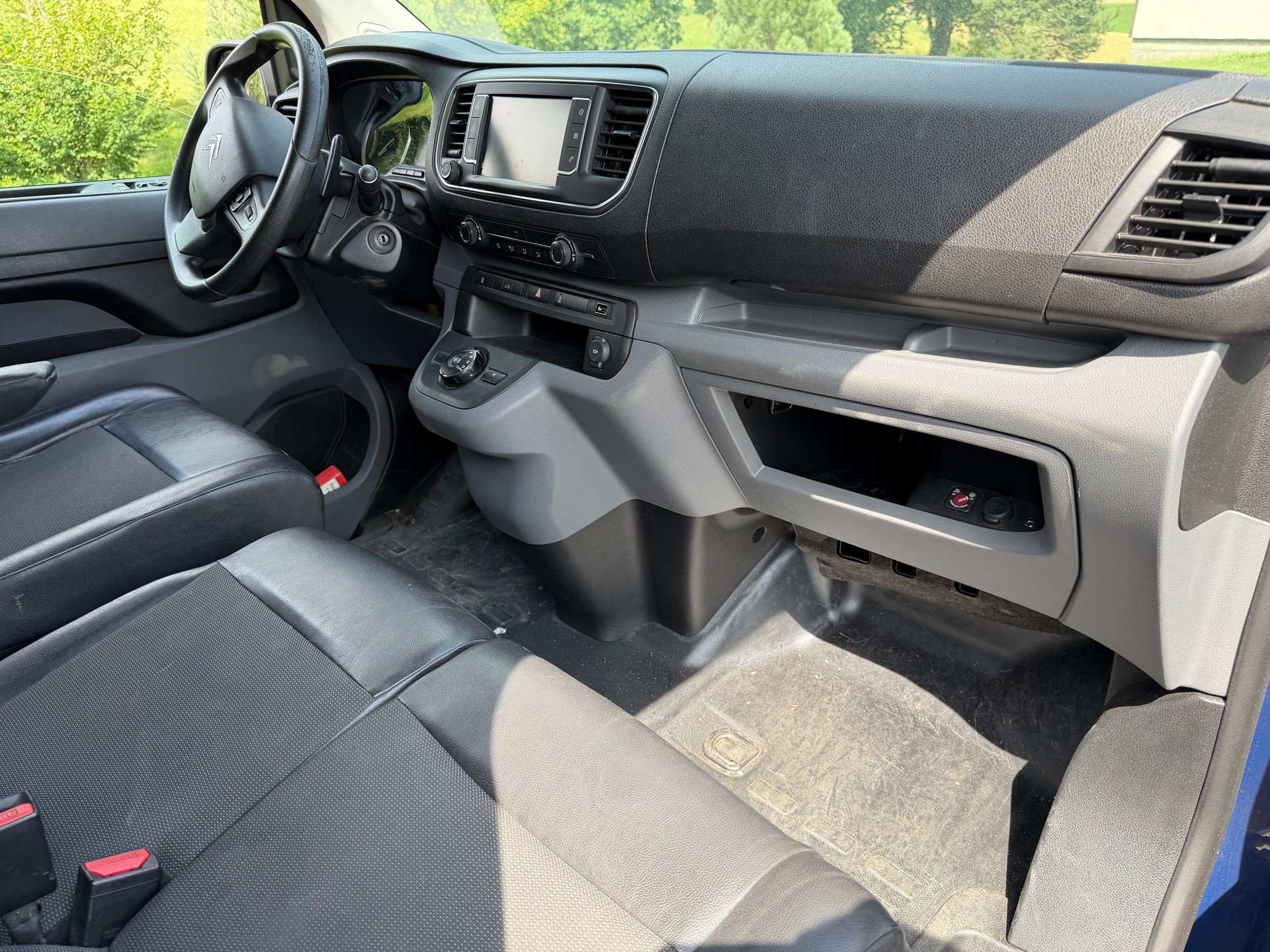 CITROEN Jumpy 2.0 BlueHDi 180 S&S M Komfort EAT6-image-5