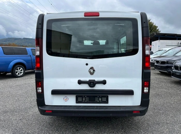 RENAULT Trafic 2.0 dCi 120 3.0t Access L1H1-image-3