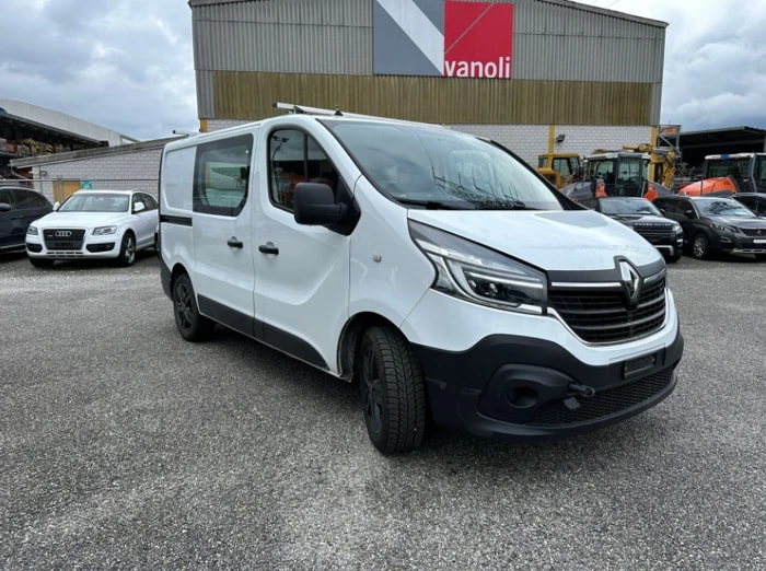 RENAULT Trafic 2.0 dCi 120 3.0t Access L1H1-image-1