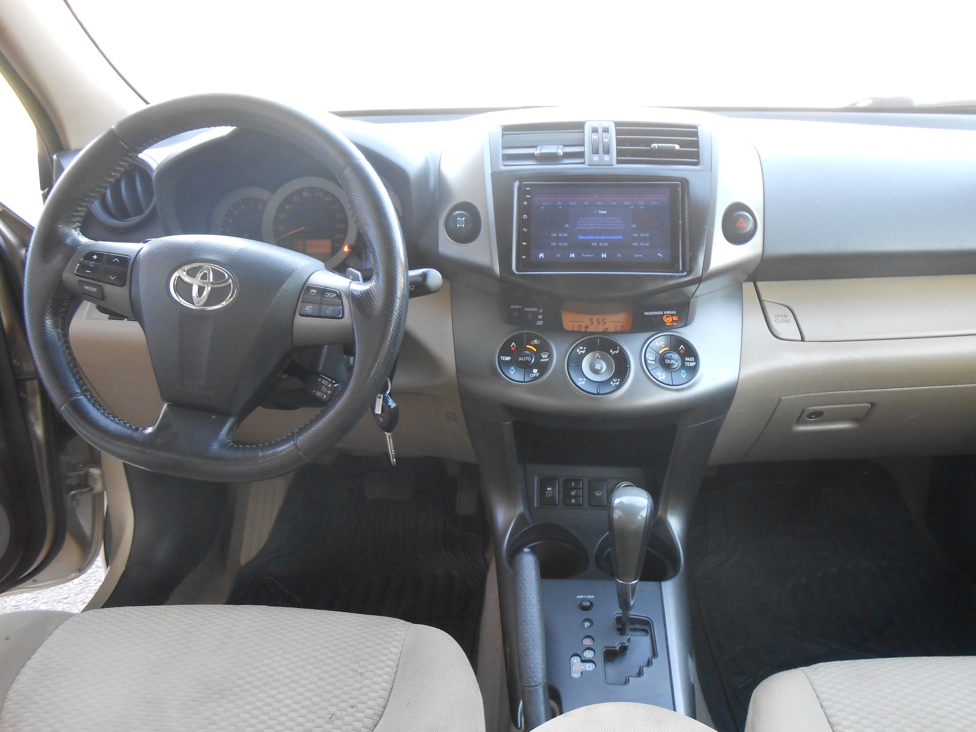 TOYOTA RAV-4 2.0 16V Linea Luna Multidrive-image-13