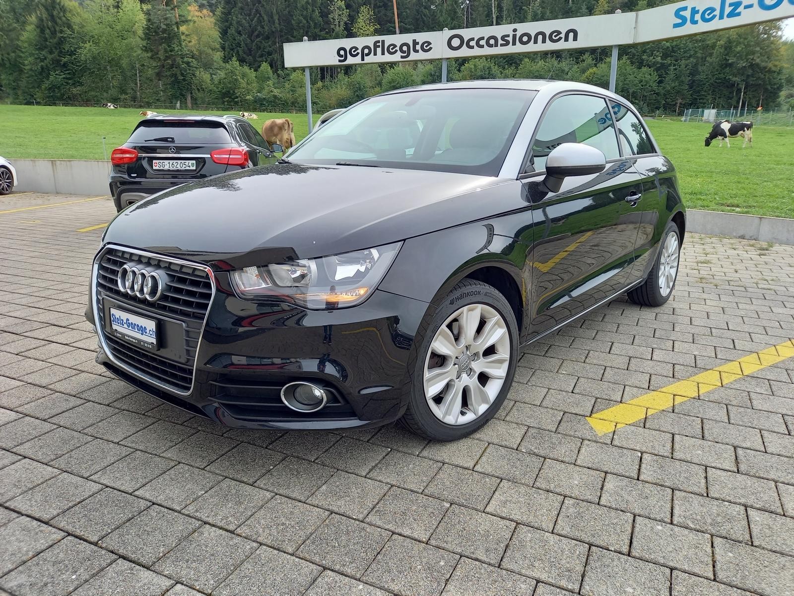 Car photo