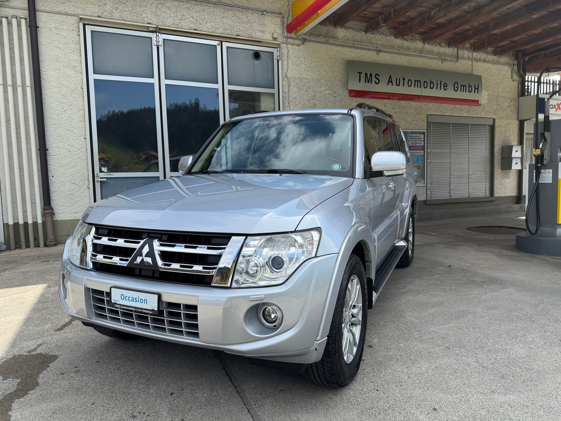 MITSUBISHI Pajero 3.2 DI-D Navigator Automatic-image-0