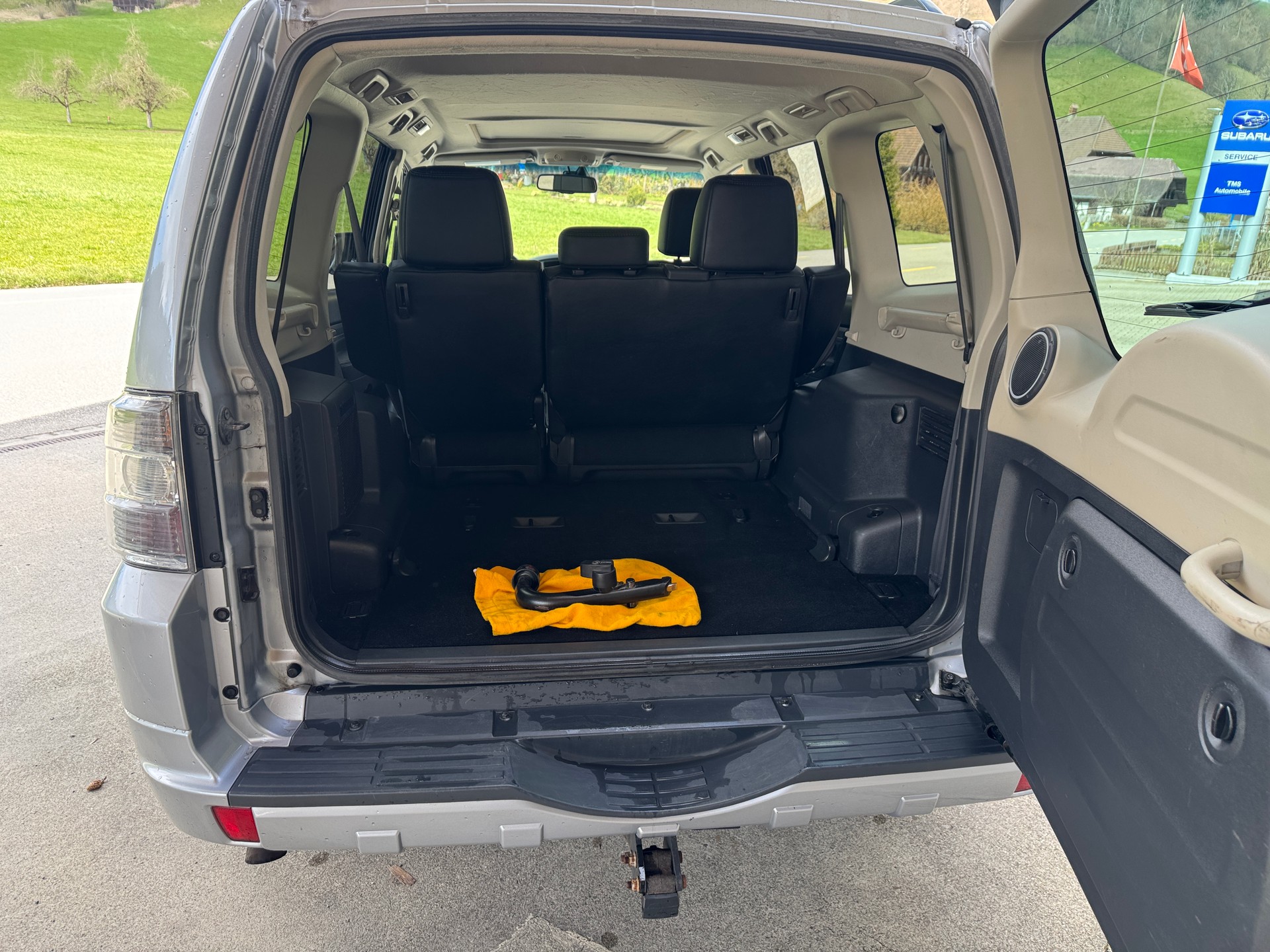 MITSUBISHI Pajero 3.2 DI-D Navigator Automatic-image-8