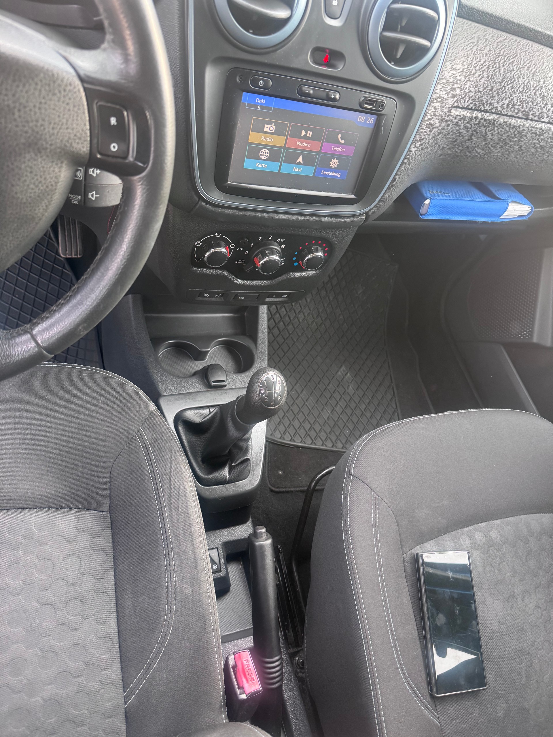 DACIA Dokker 1.2 T Stepway-image-8