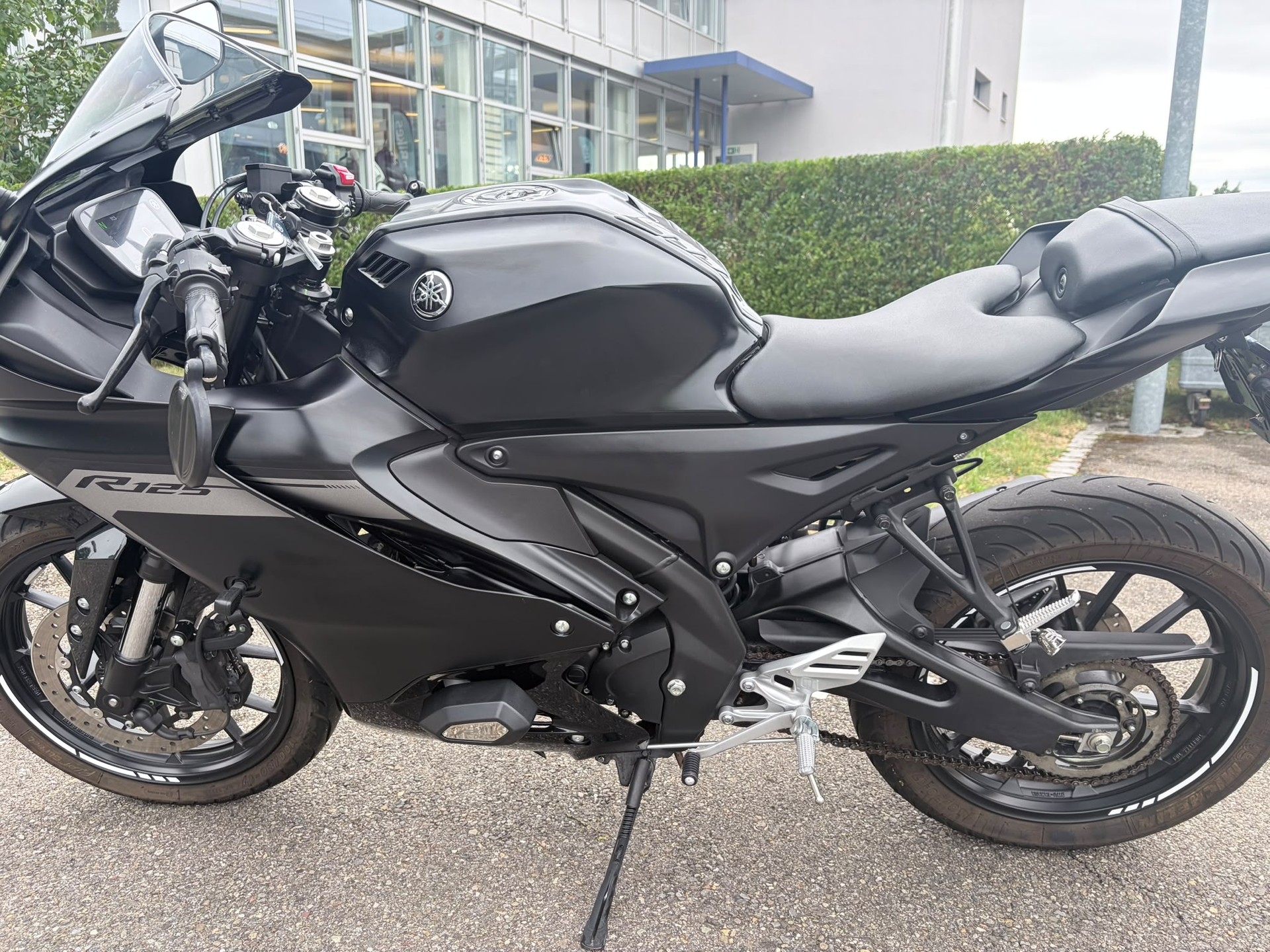 YAMAHA YZF-R 125 ABS
