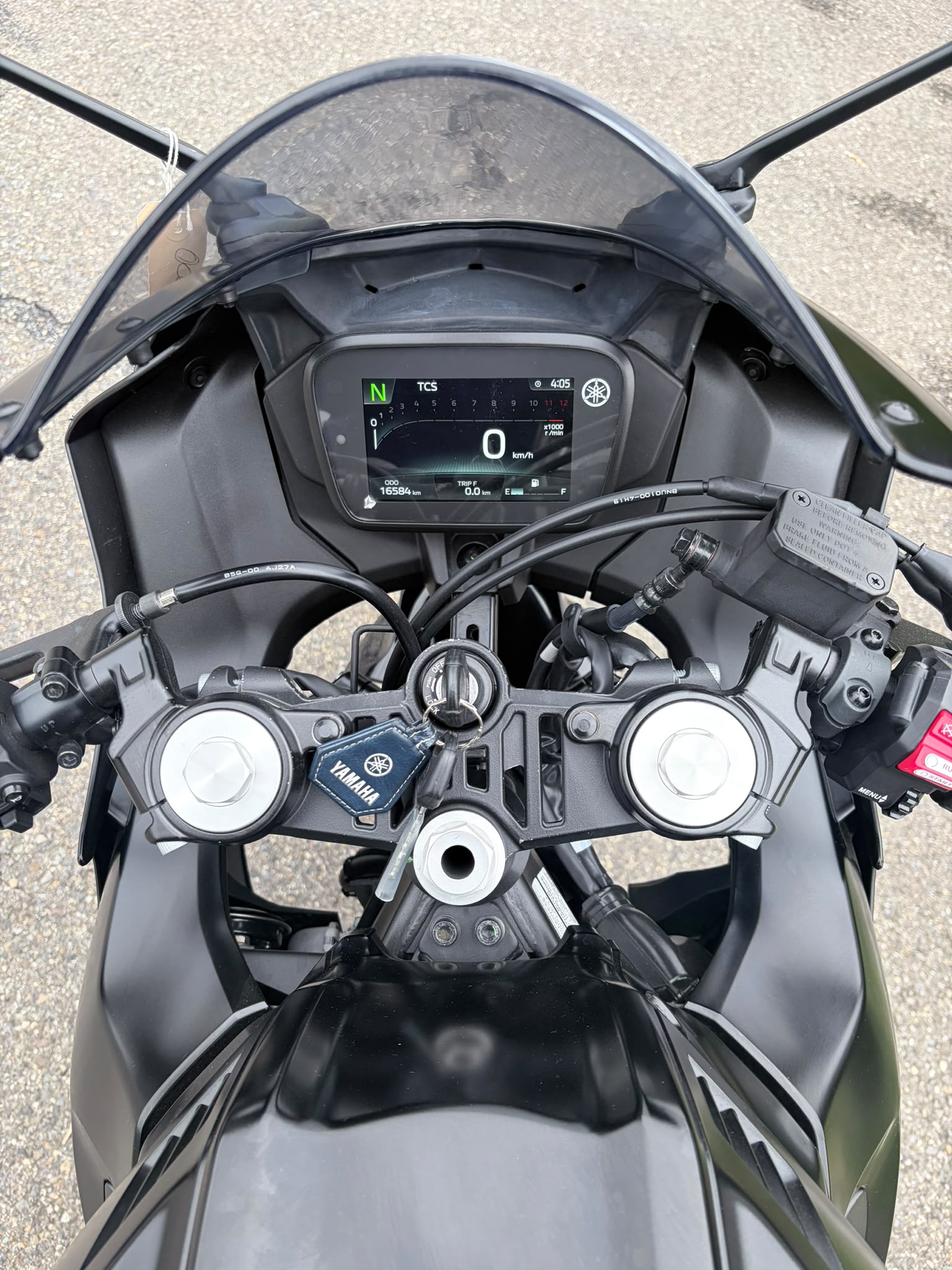 YAMAHA YZF-R 125 ABS-showroom-element-3