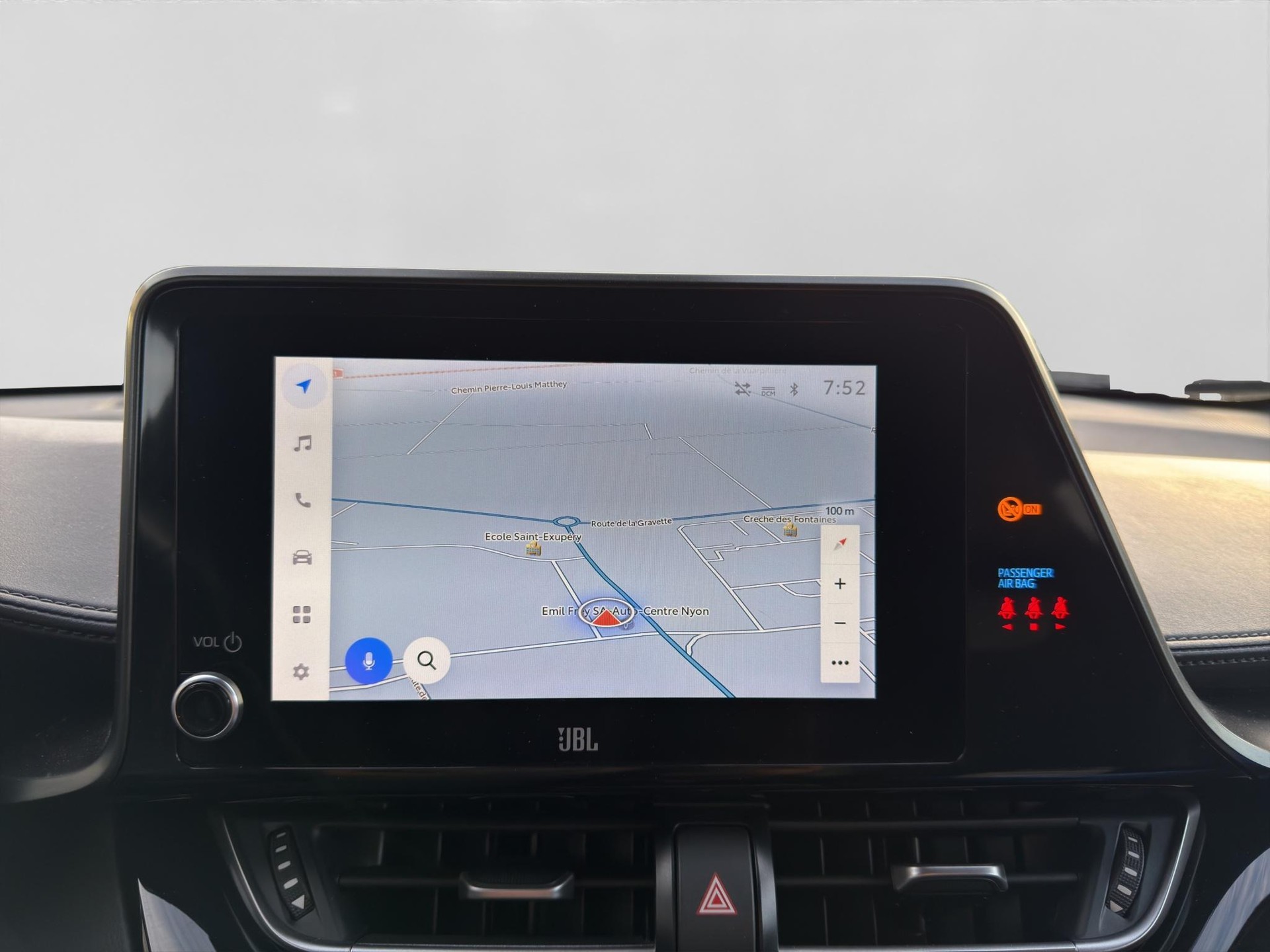 TOYOTA C-HR 2.0 VVTi HSD Move-image-4
