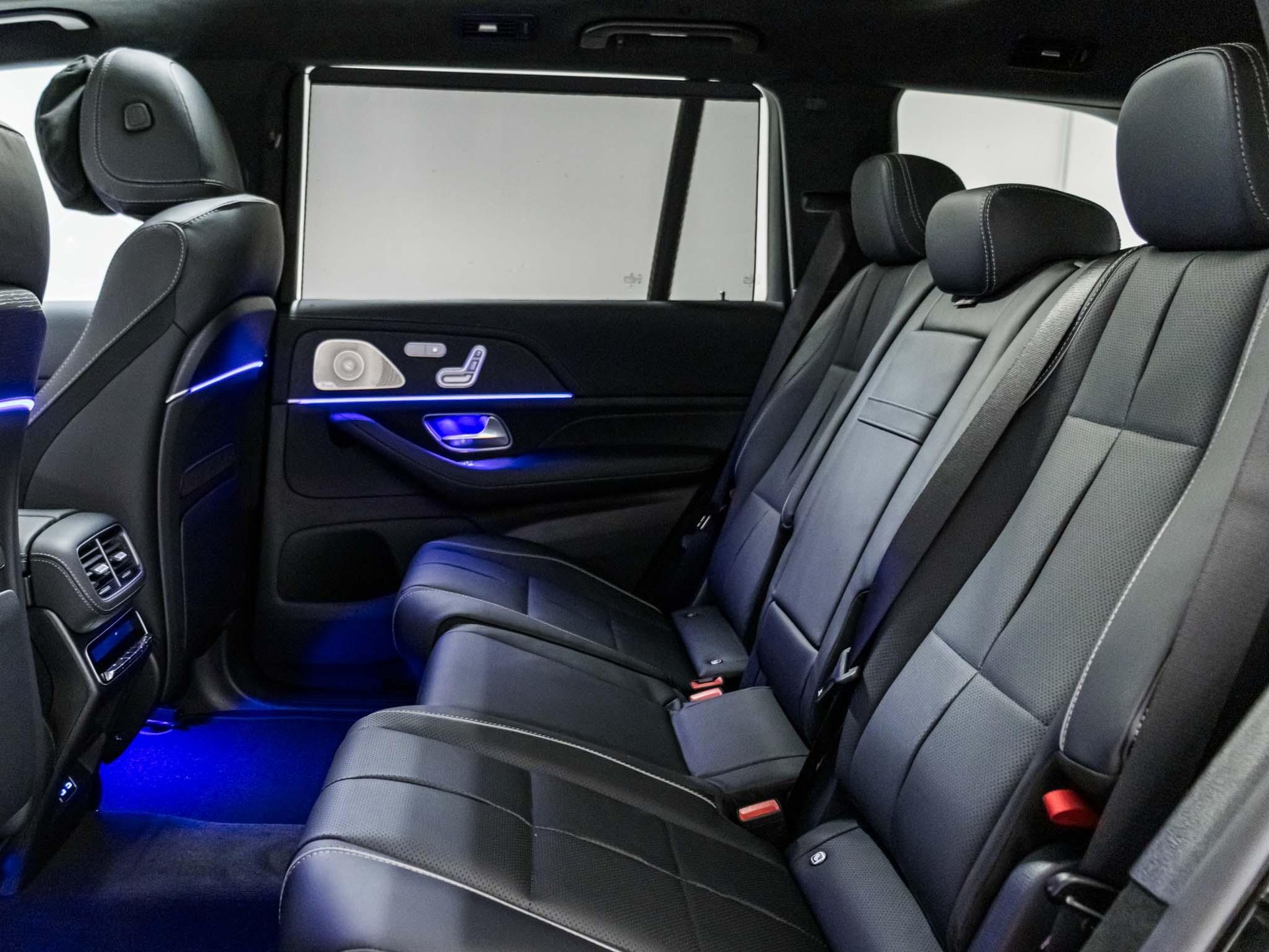MERCEDES-BENZ GLS 450 d 4MATIC-image-7
