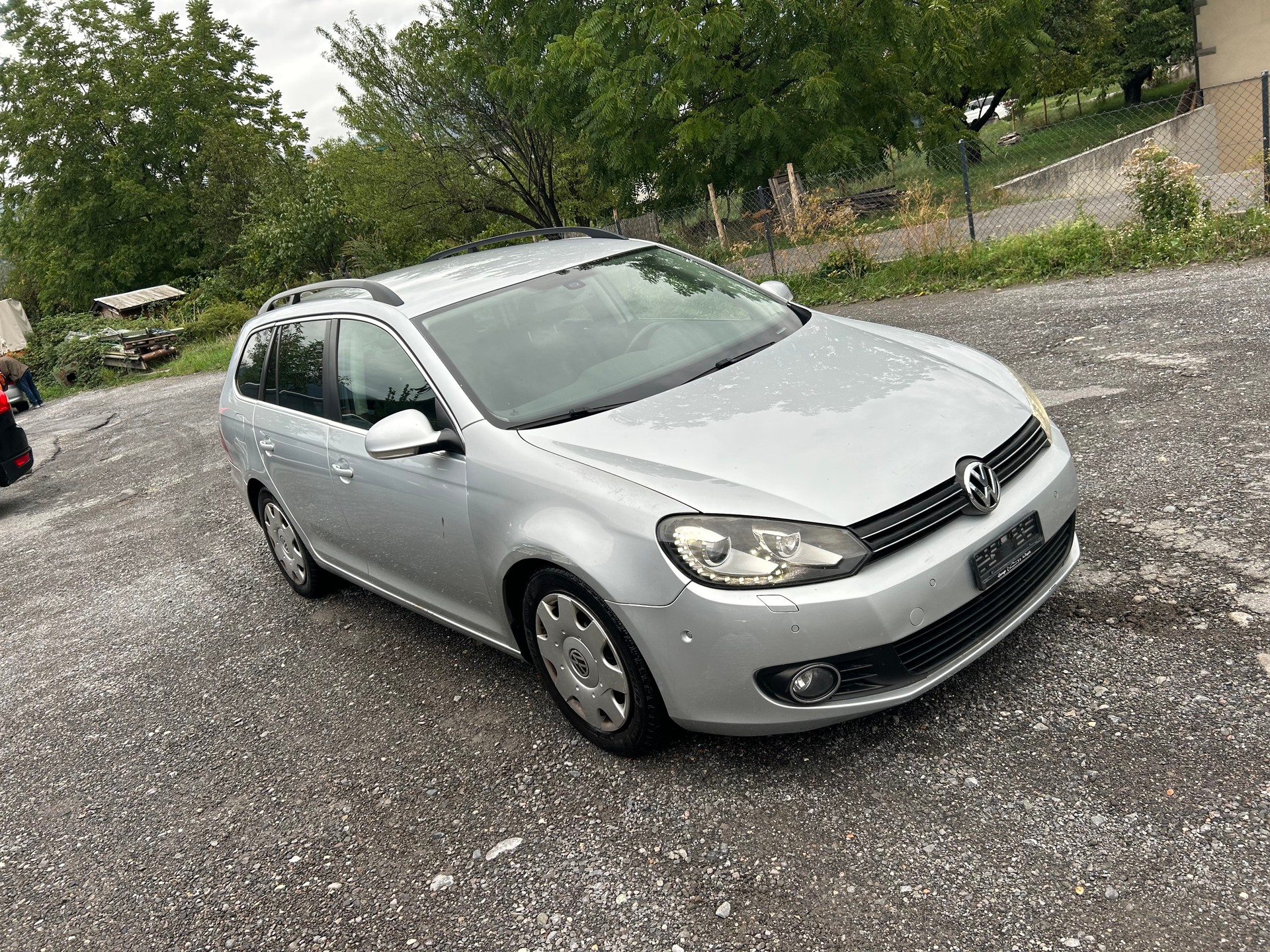 VW Golf Variant 1.6 TDI Team 4Motion-image-0