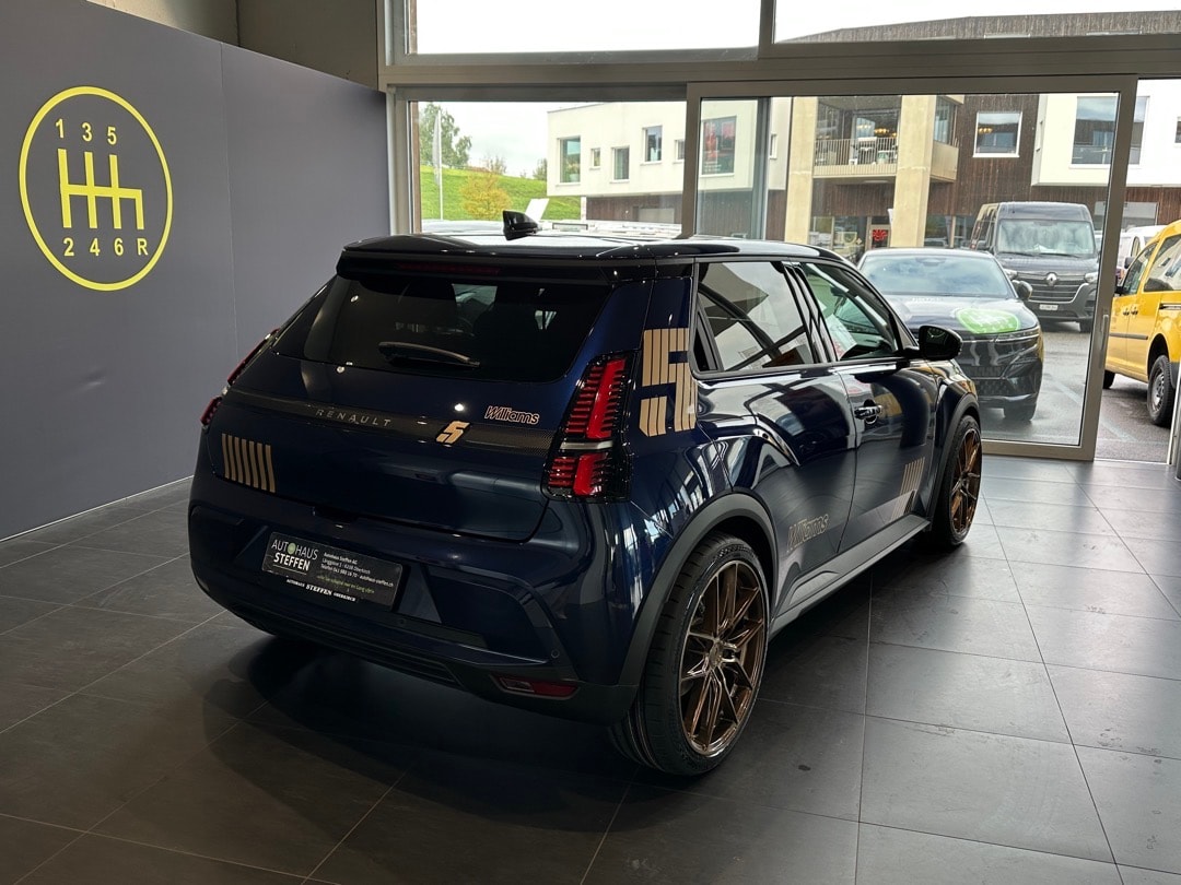 RENAULT R5 E-Tech Comfort Range 52 kWh Techno-image-6