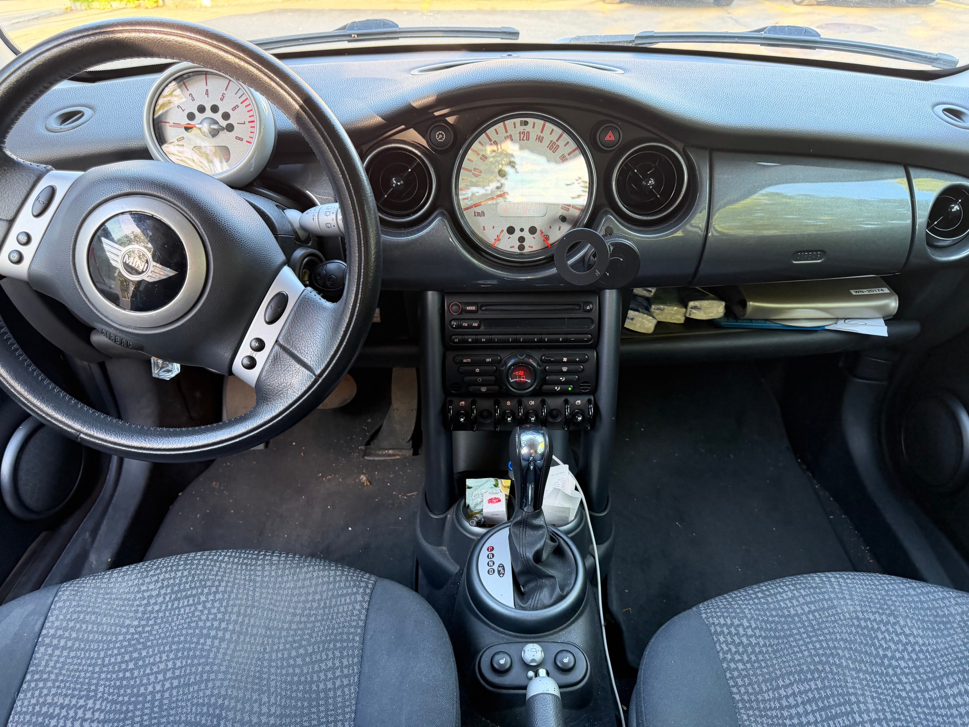 MINI Cooper-image-6