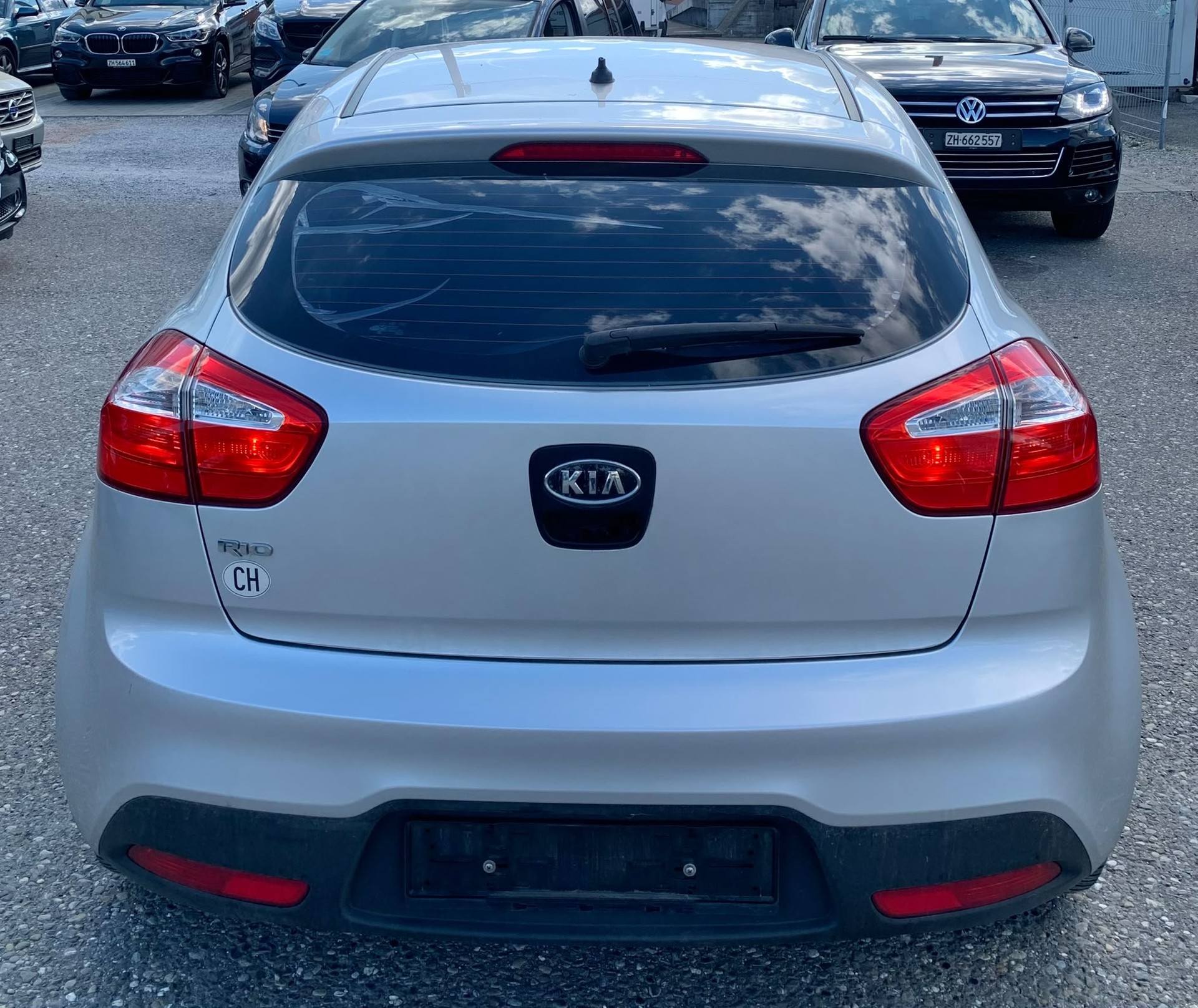 KIA 1.25 CVVT (Klima * Alufelgen * Radio CD * Multilenkrad * BO5)-image-1