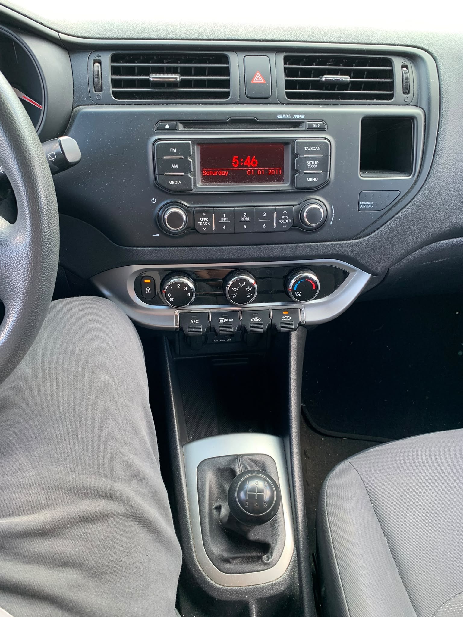 KIA 1.25 CVVT (Klima * Alufelgen * Radio CD * Multilenkrad * BO5)-image-10