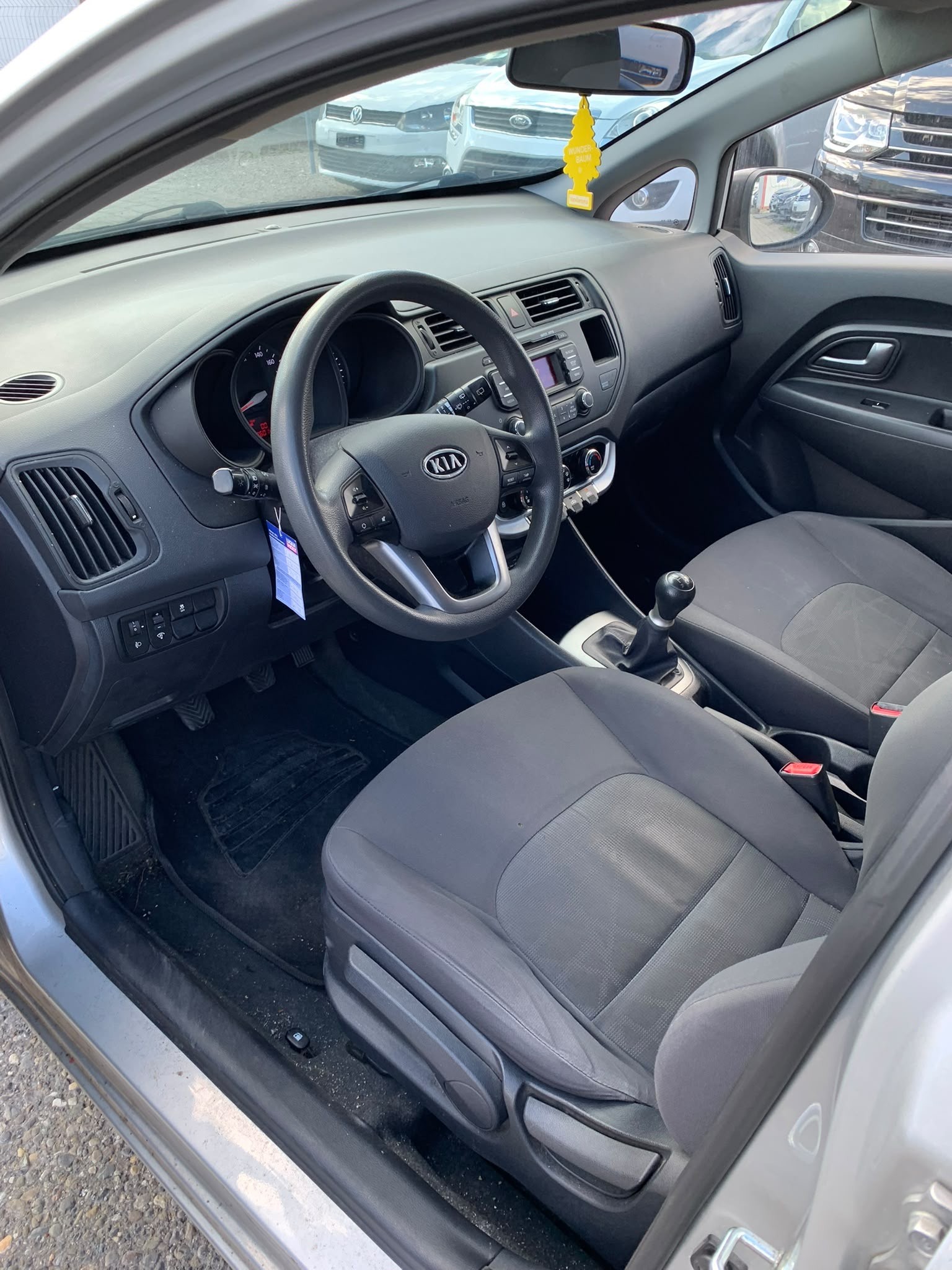 KIA 1.25 CVVT (Klima * Alufelgen * Radio CD * Multilenkrad * BO5)-image-12