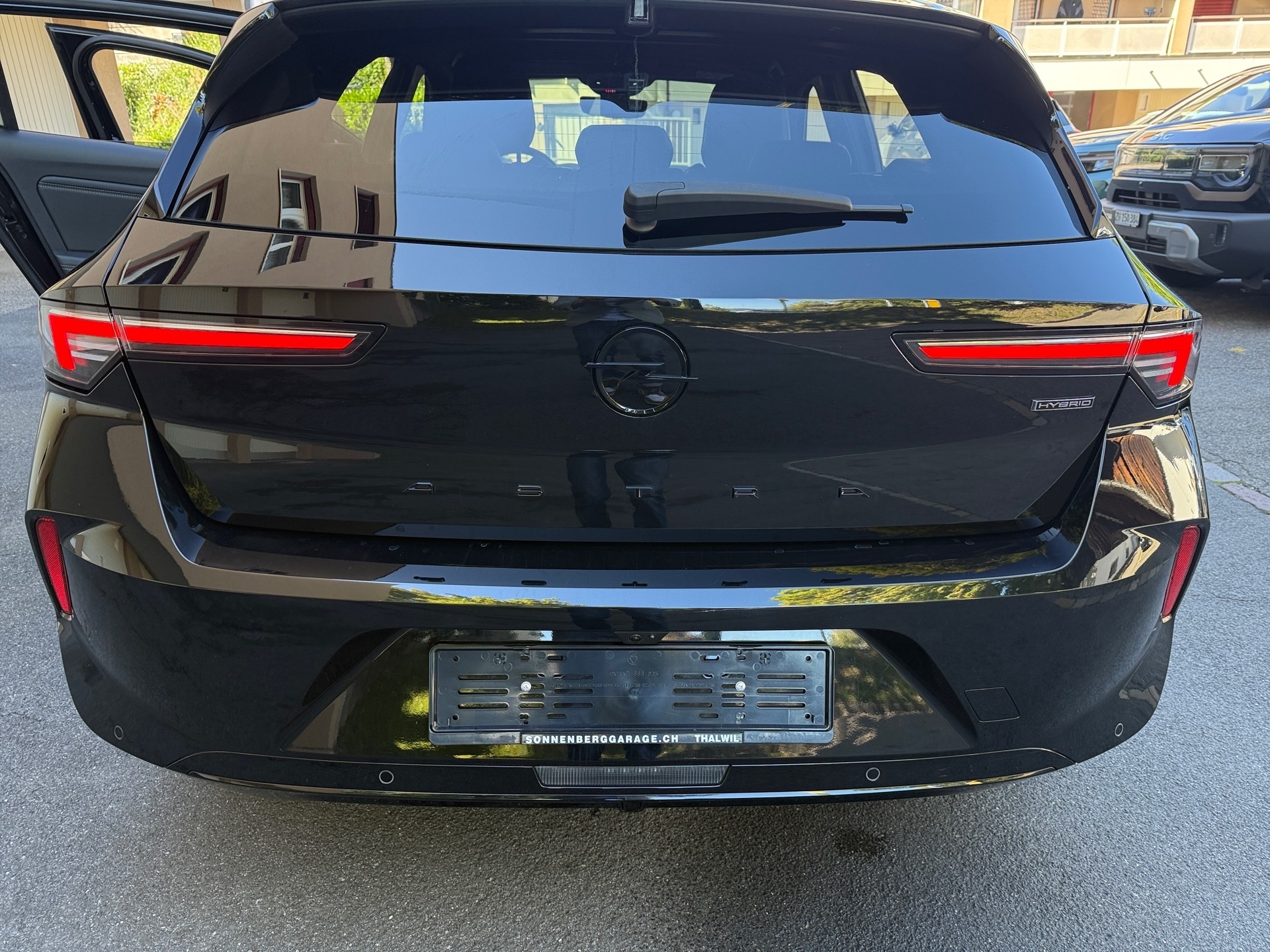 OPEL Astra 1.6 PHEV Turbo Swiss Plus A-image-11