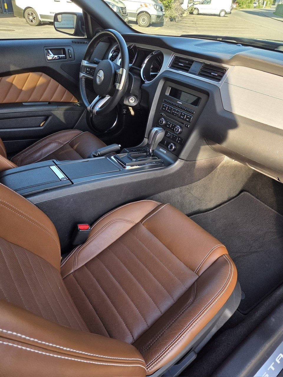 FORD MUSTANG-image-5