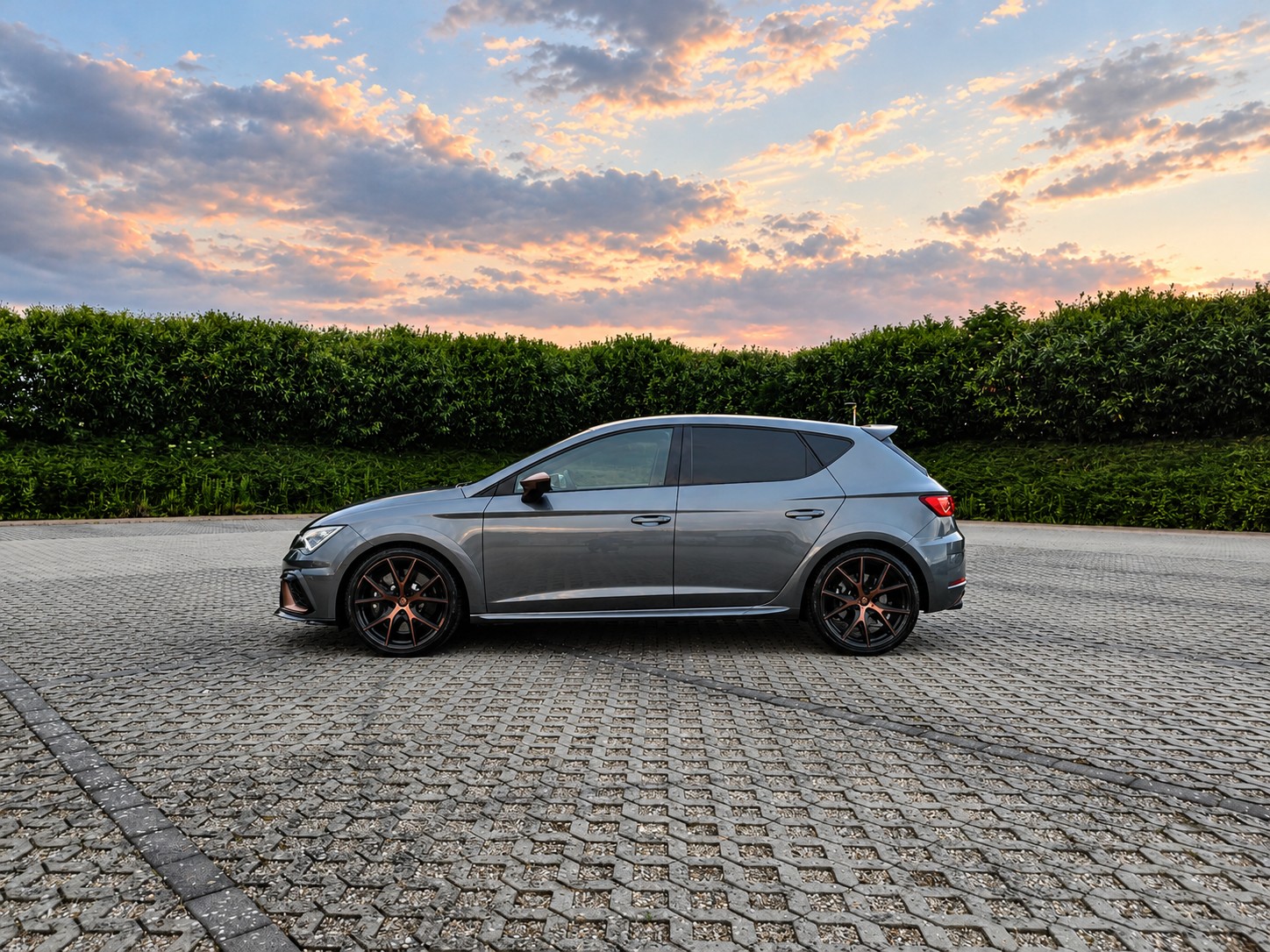 SEAT Leon 2.0 TSI Cupra R Handschalter 🔥🧨-image-3