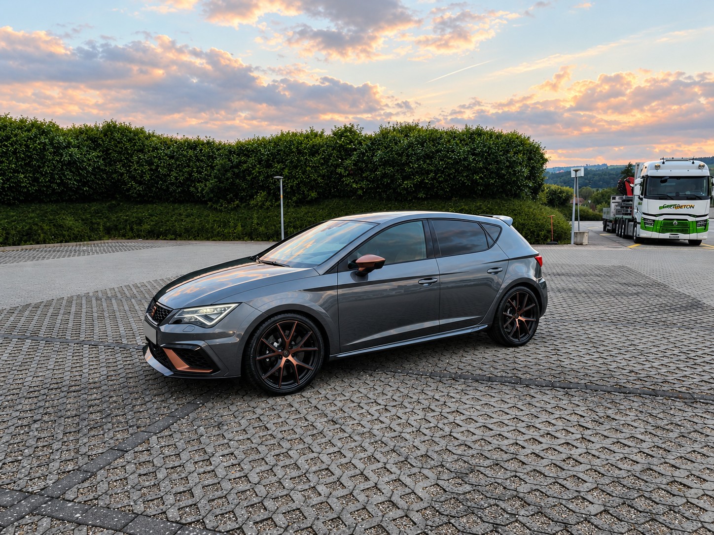 SEAT Leon 2.0 TSI Cupra R Handschalter 🔥🧨-image-2