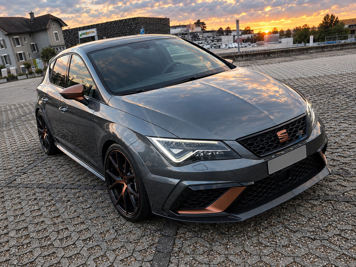 SEAT Leon 2.0 TSI Cupra R Handschalter 🔥🧨-image-0