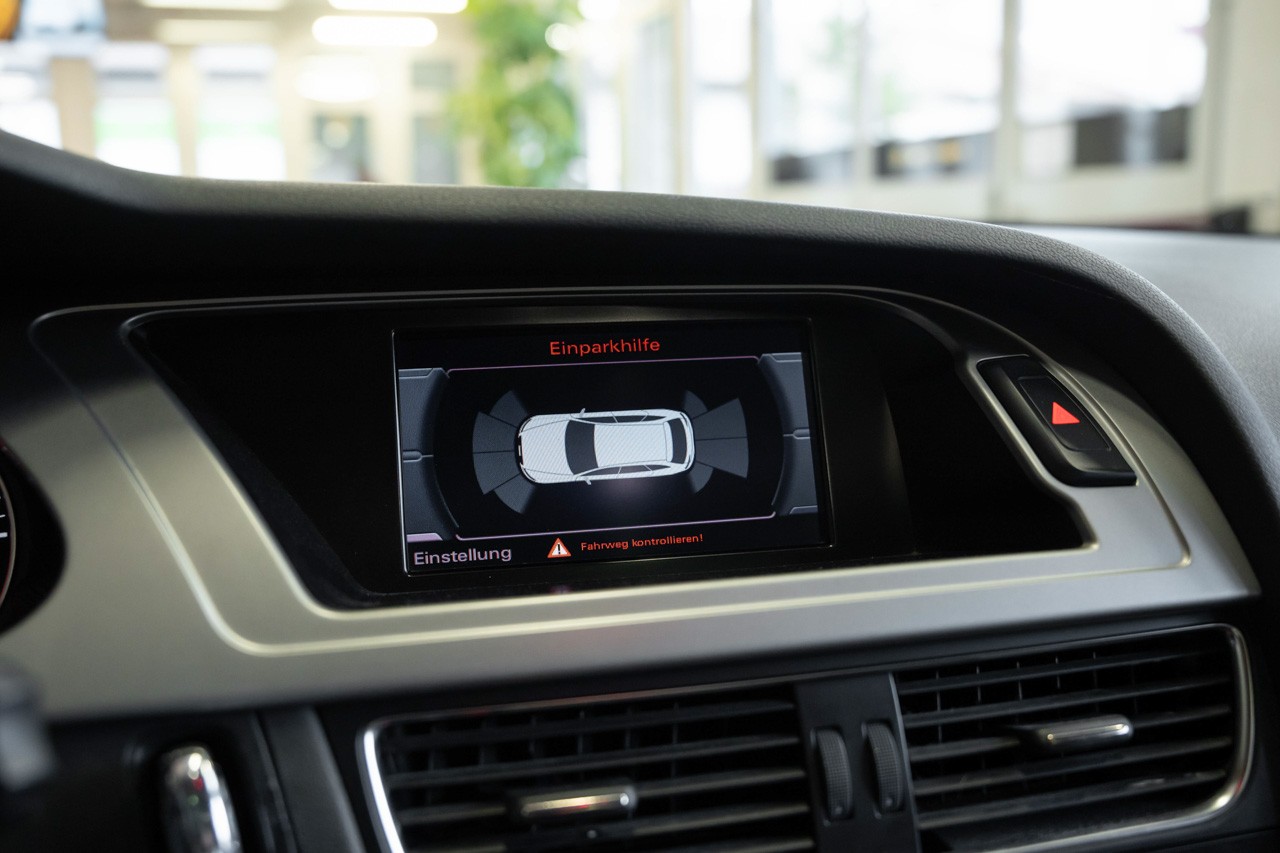 AUDI A4 allroad 3.0 TDI quattro-image-21