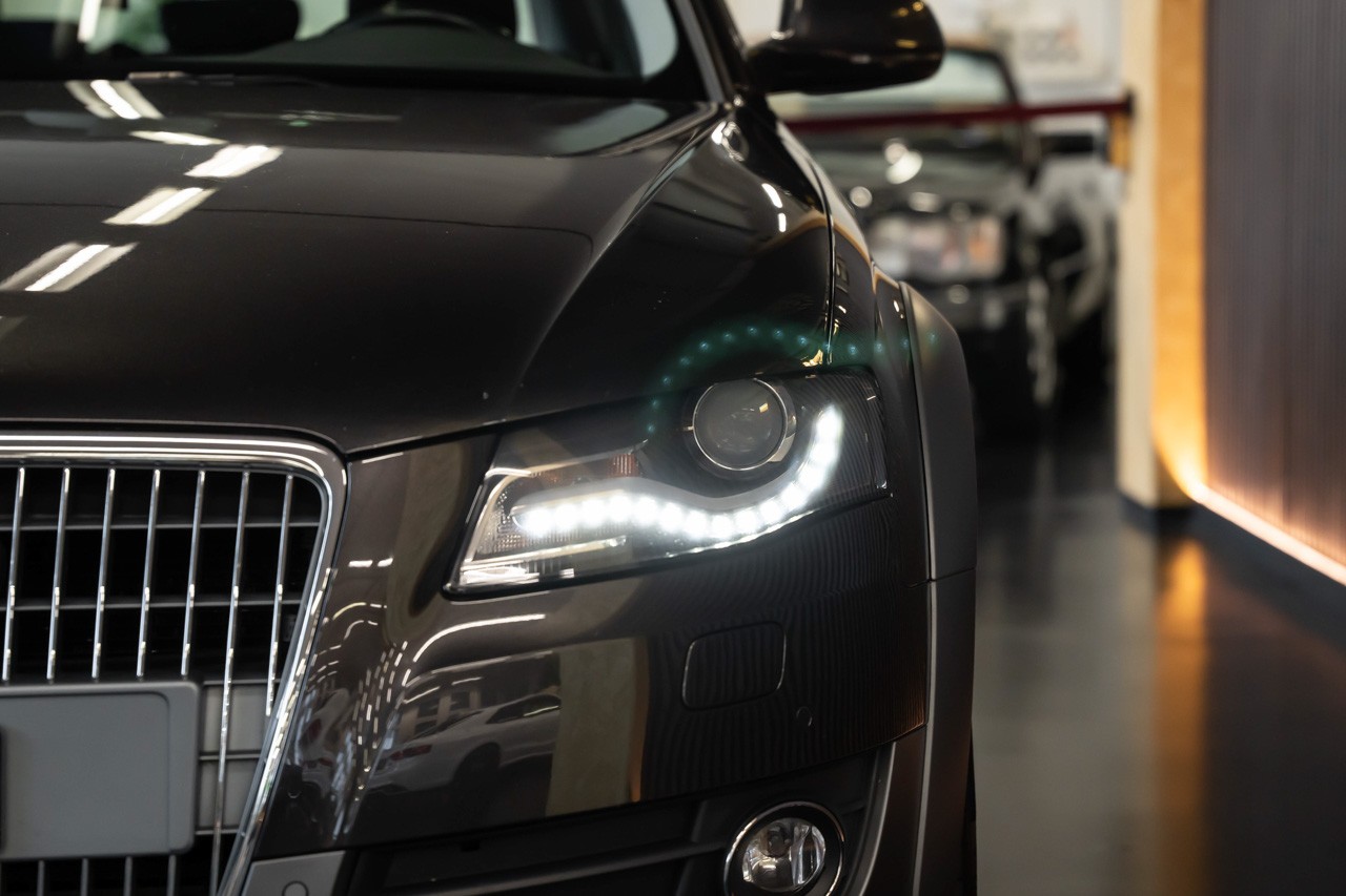 AUDI A4 allroad 3.0 TDI quattro-image-7