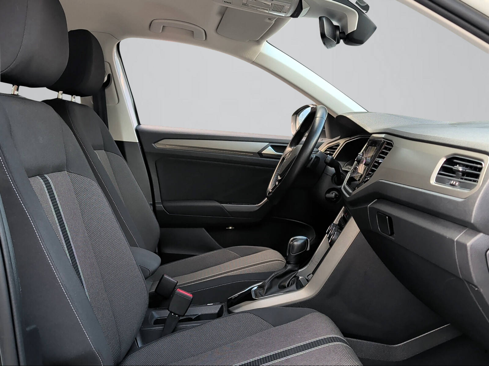 VW T-Roc 1.5 TSI EVO Advance DSG-image-6