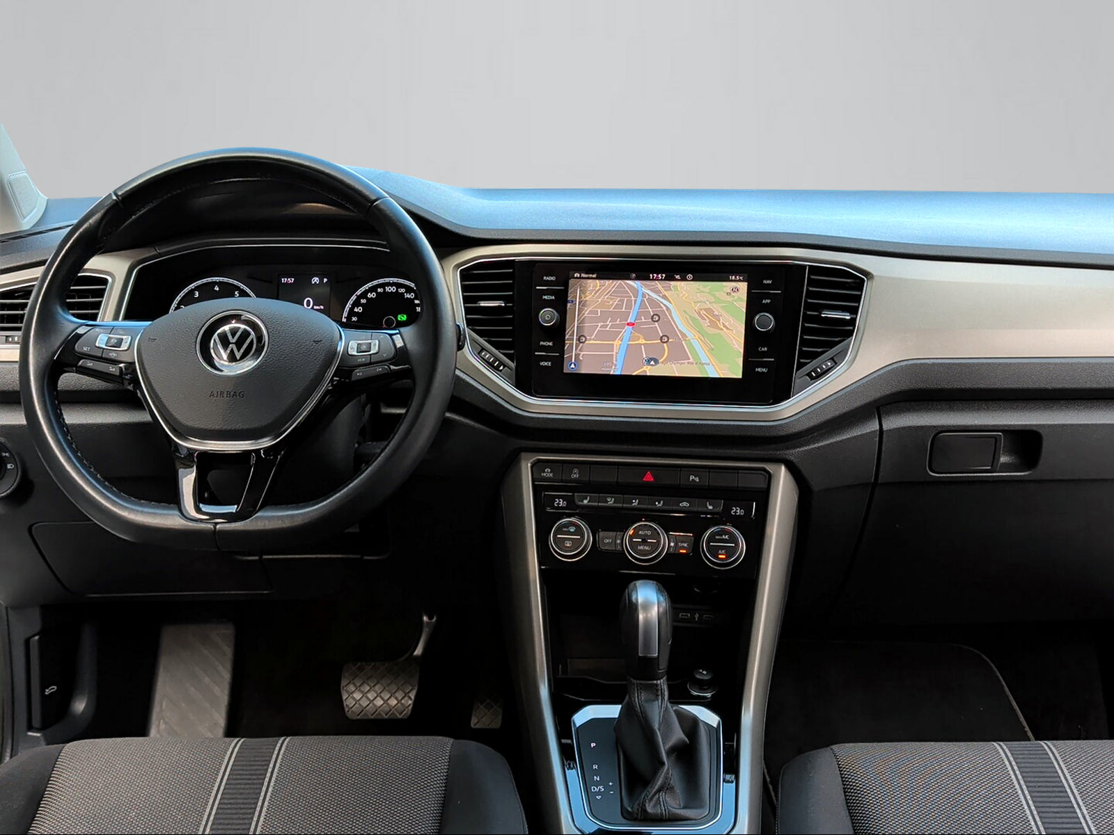 VW T-Roc 1.5 TSI EVO Advance DSG-image-5