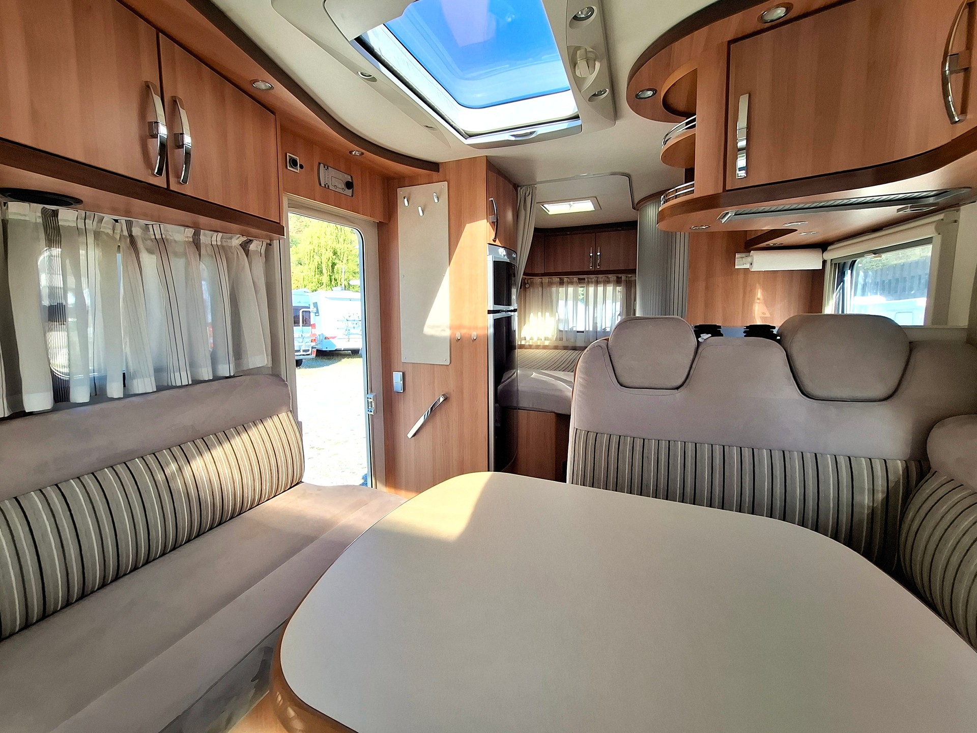 HYMER TRAMP T 654 CL-image-9