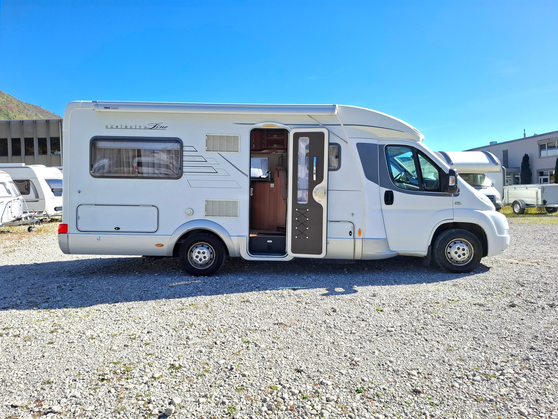 HYMER TRAMP T 654 CL-image-2