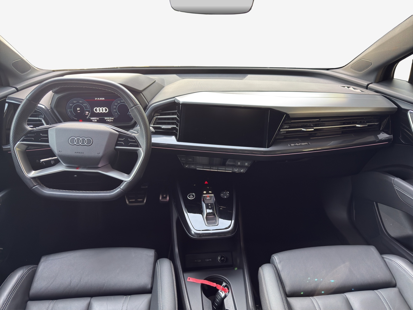 AUDI Q4 Sportback e-tron 50 quattro-image-9