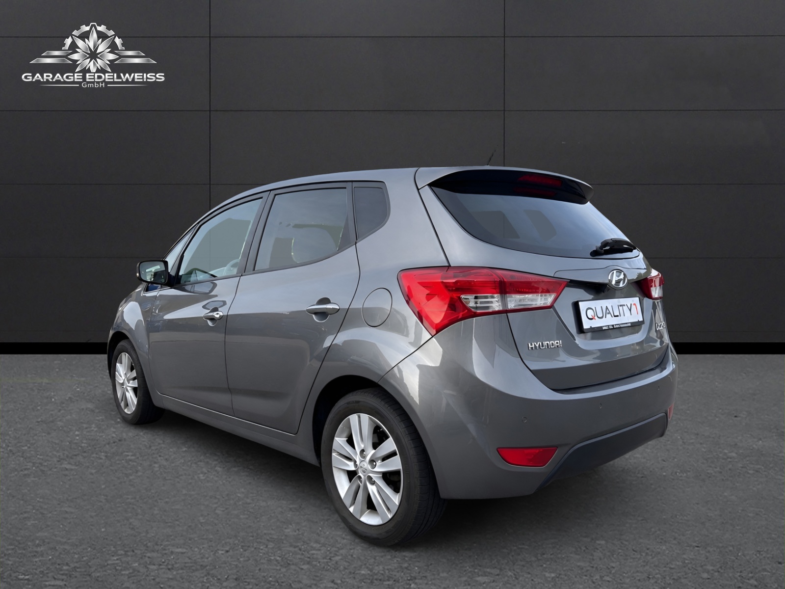 HYUNDAI iX20 1.6 Premium Automatic-showroom-element-2
