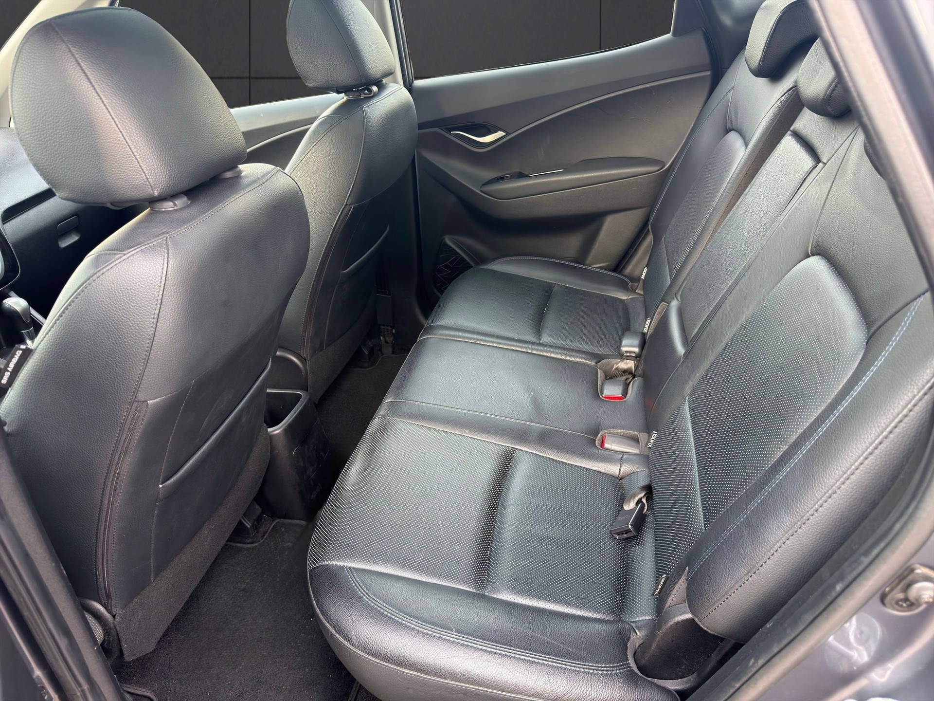 HYUNDAI iX20 1.6 Premium Automatic-image-13