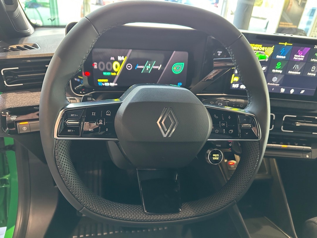 RENAULT R5 E-Tech Comfort Range 52 kWh Techno-image-13