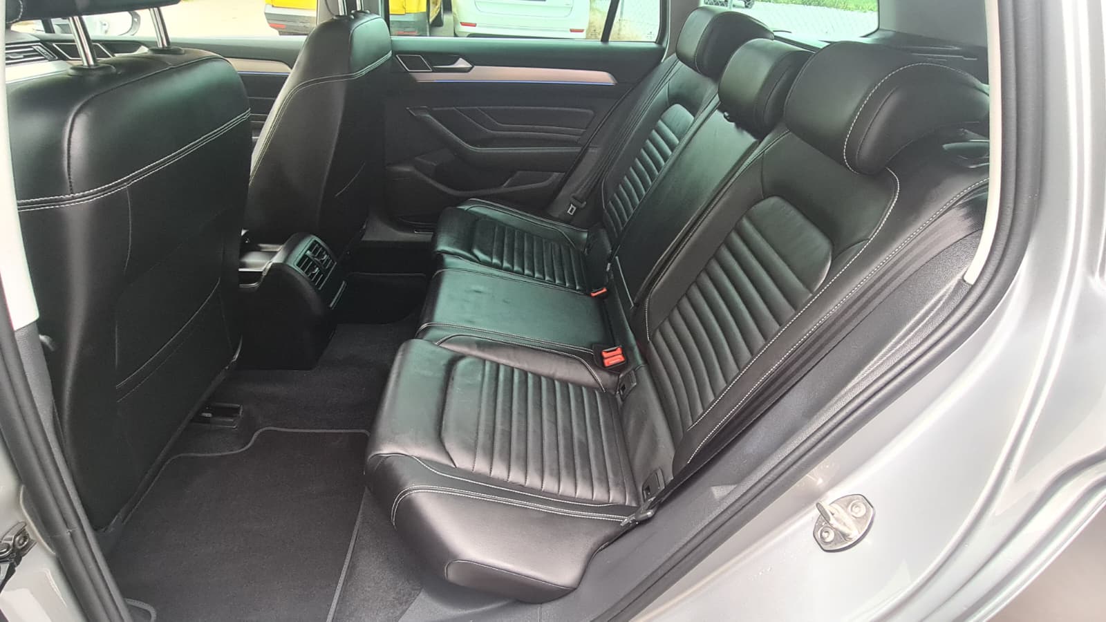 VW Passat 2.0 TDI BMT Elegance 4Motion DSG ** Voll-Leder ** RF-Kamera 360° ** Sitzmemory ** Panorama-Glasdach ** Modell 2023 **-image-20