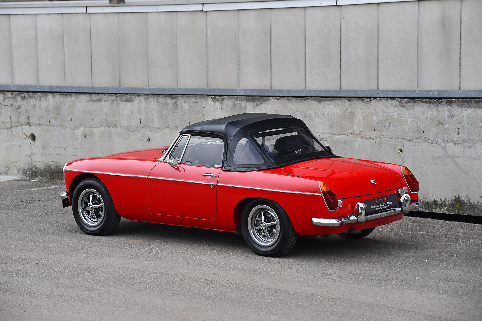 MG Roadster-image-2