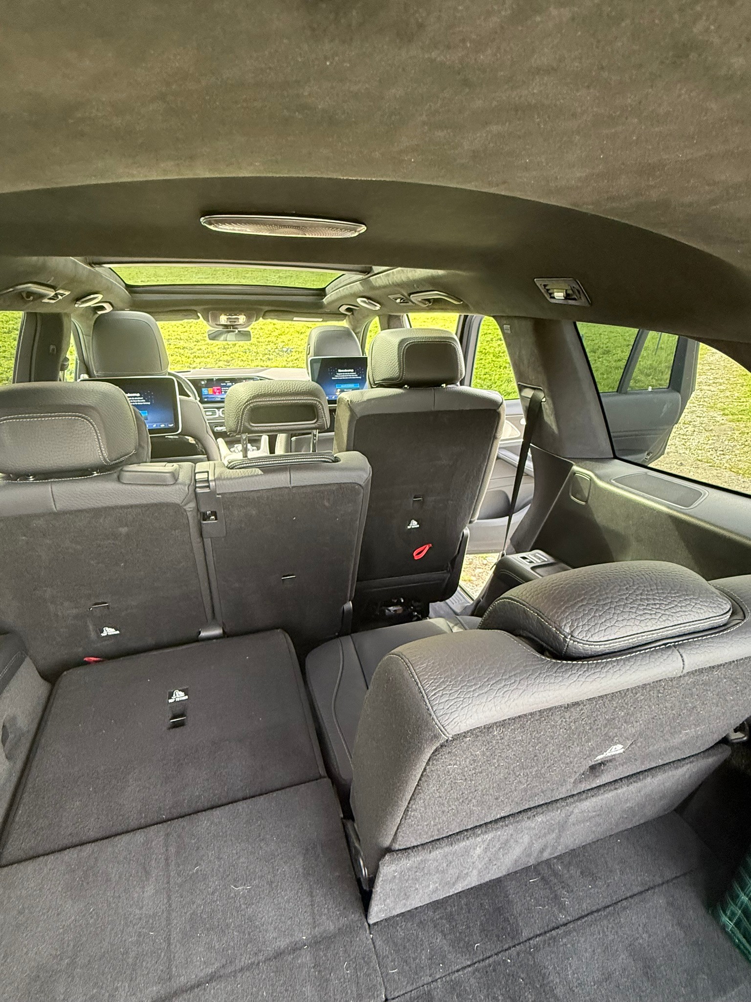 MERCEDES-BENZ GLS 450 d AMG Line 4matic-image-9
