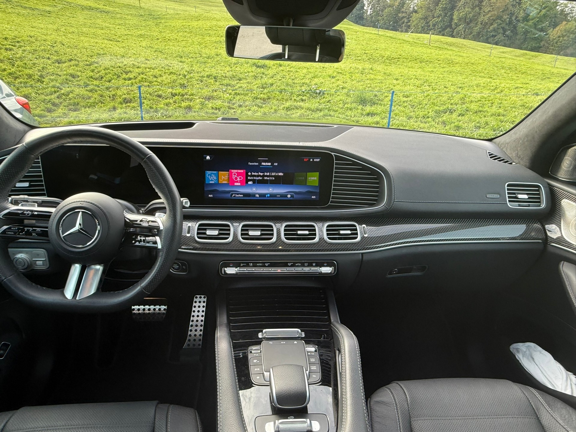 MERCEDES-BENZ GLS 450 d AMG Line 4matic-image-4