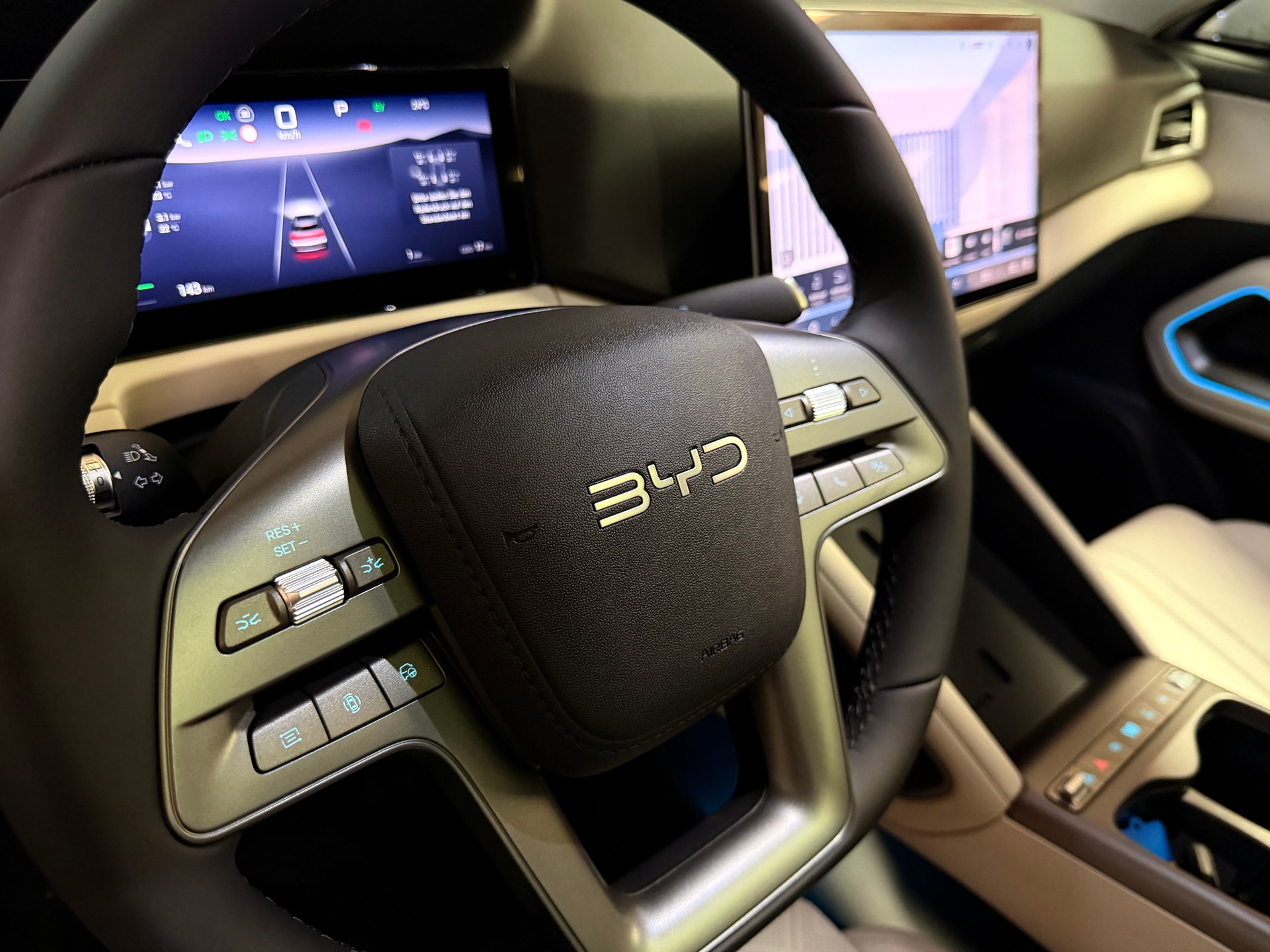 BYD Atto 2 DM-i Boost-image-21