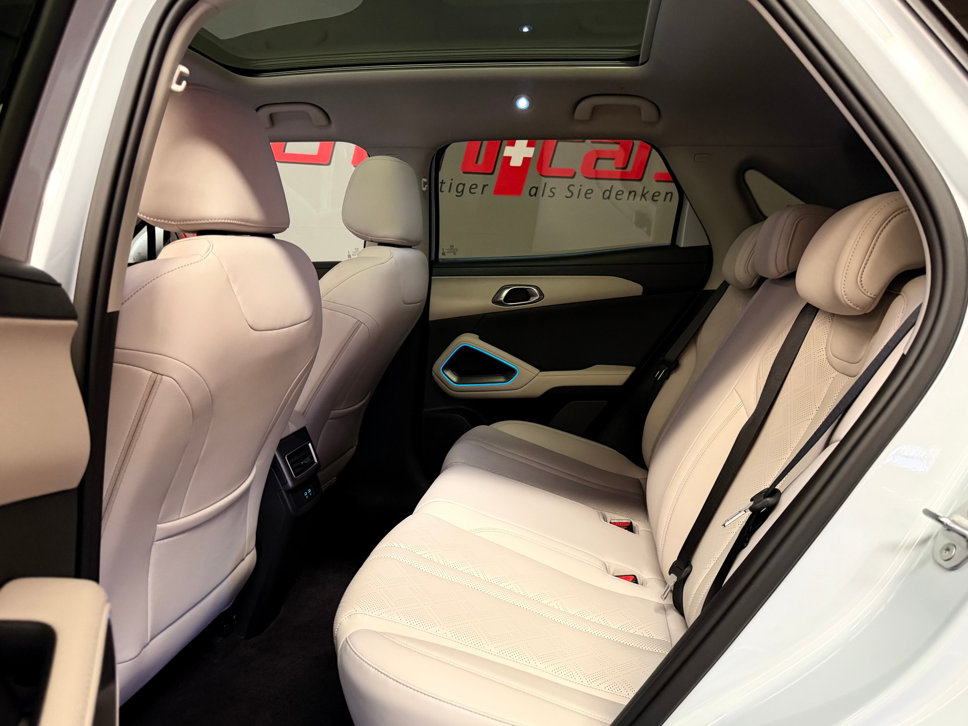 BYD Atto 2 DM-i Boost-image-13