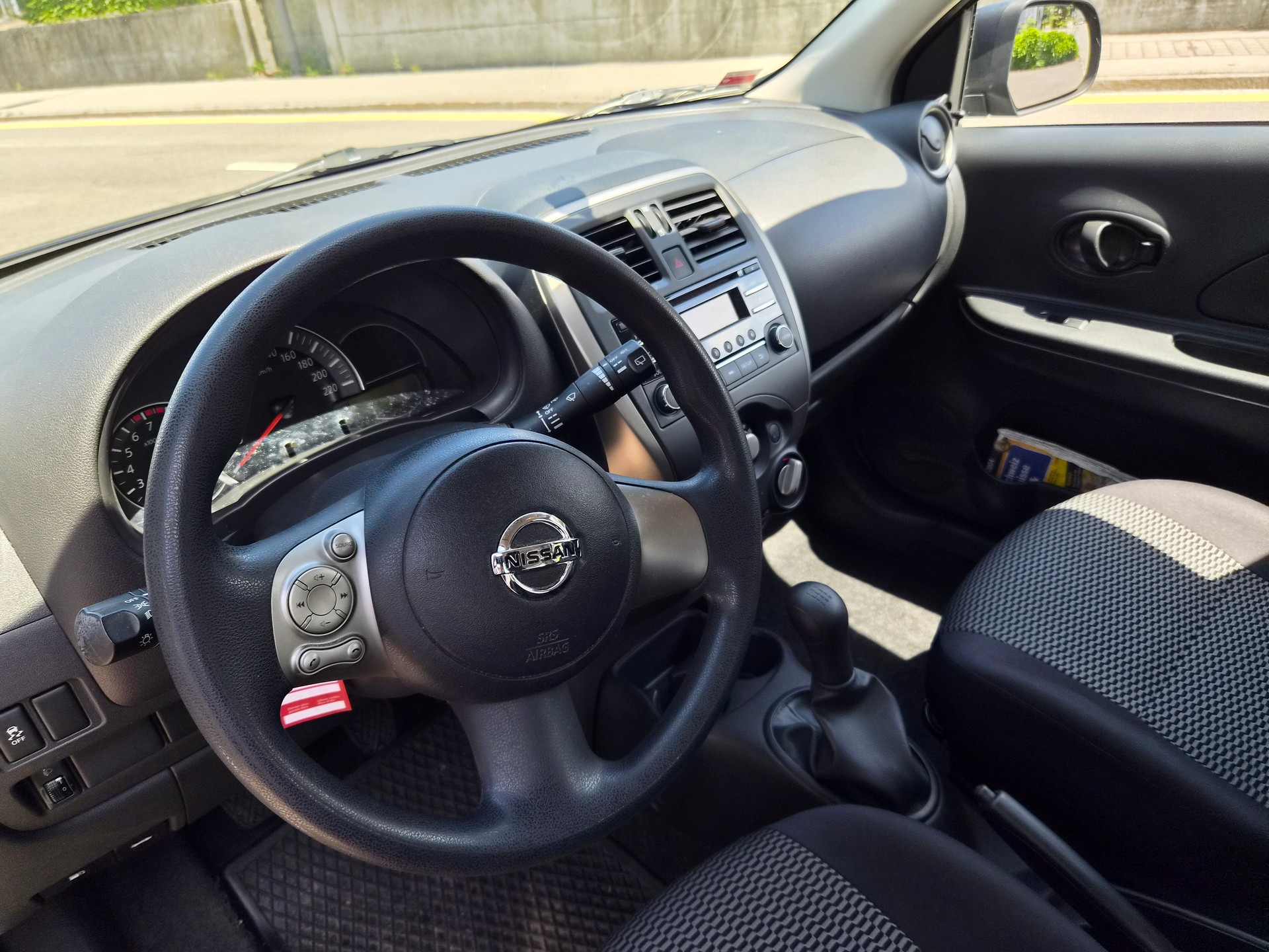 NISSAN Micra 1.2 acenta-image-5