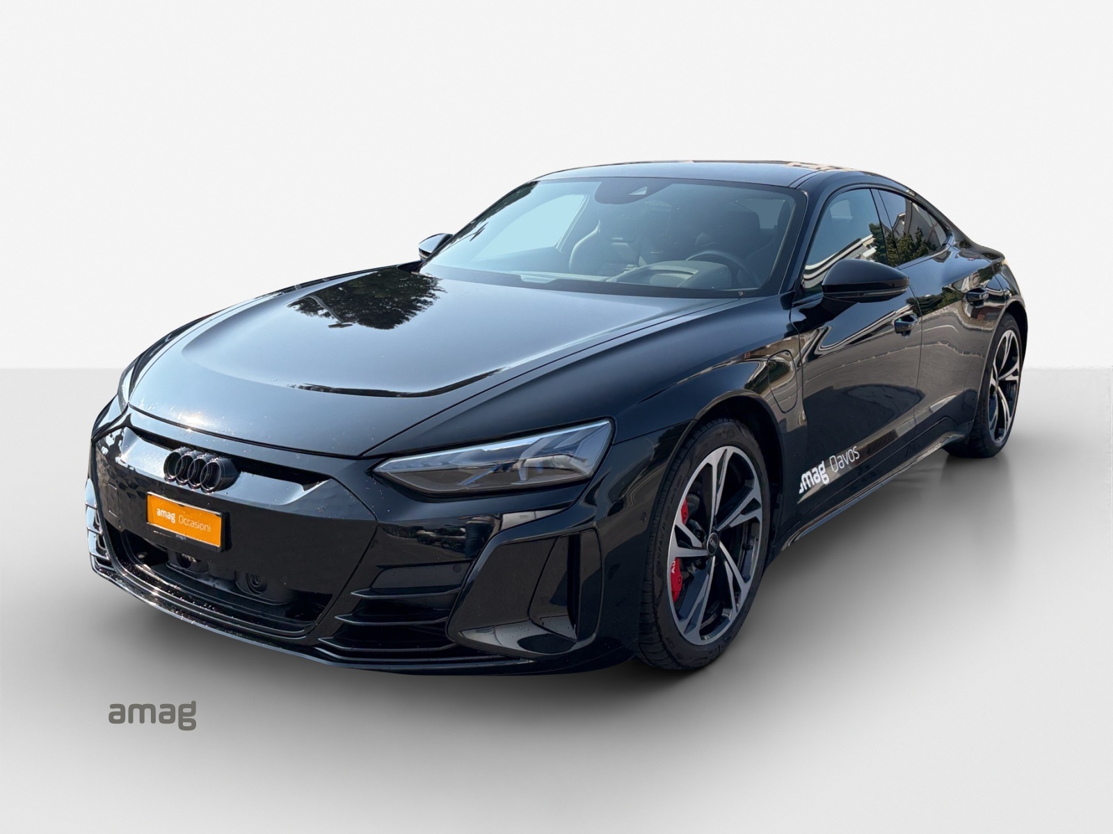 AUDI e-tron GT quattro-image-0
