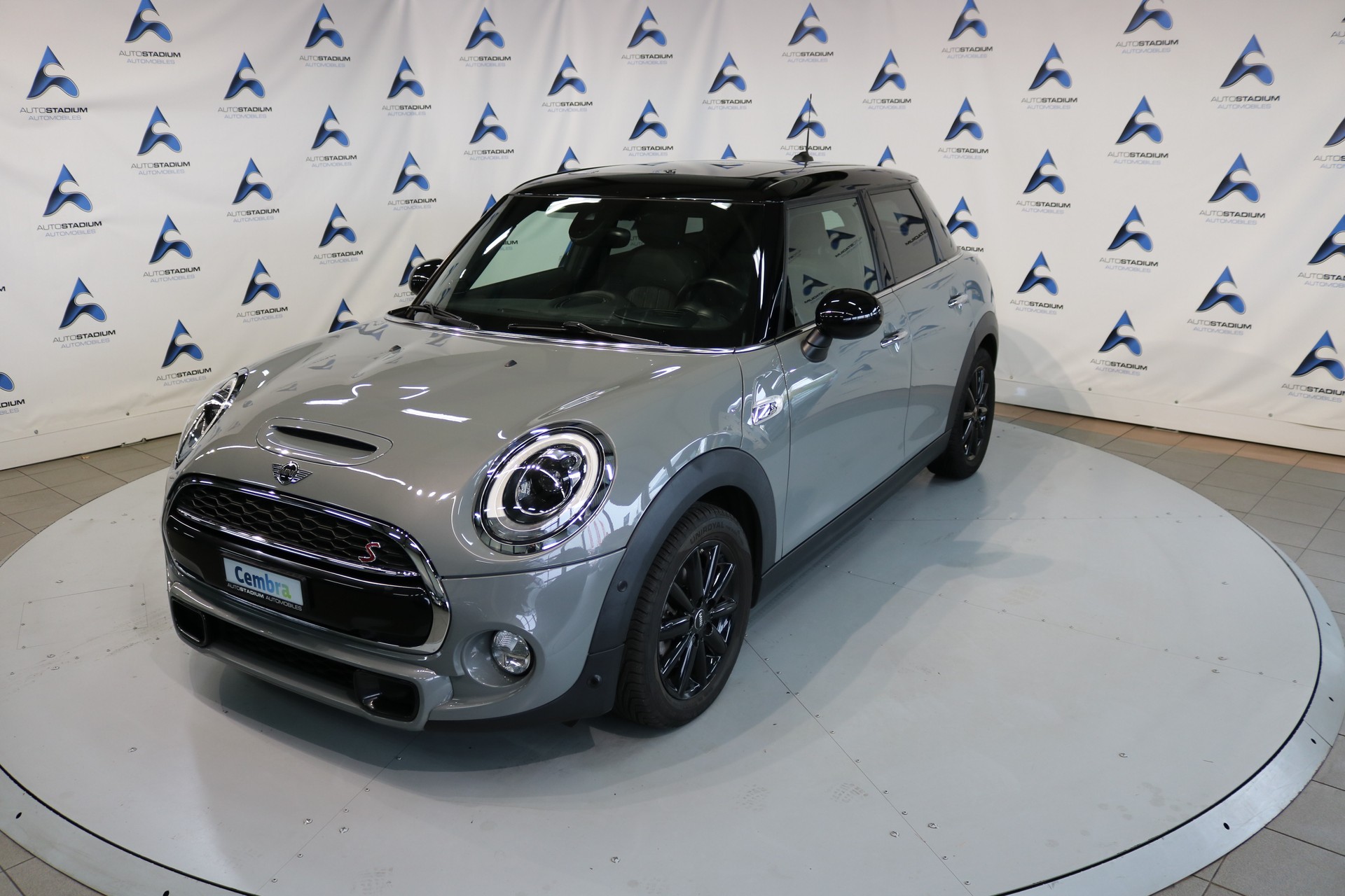MINI Cooper S-image-8